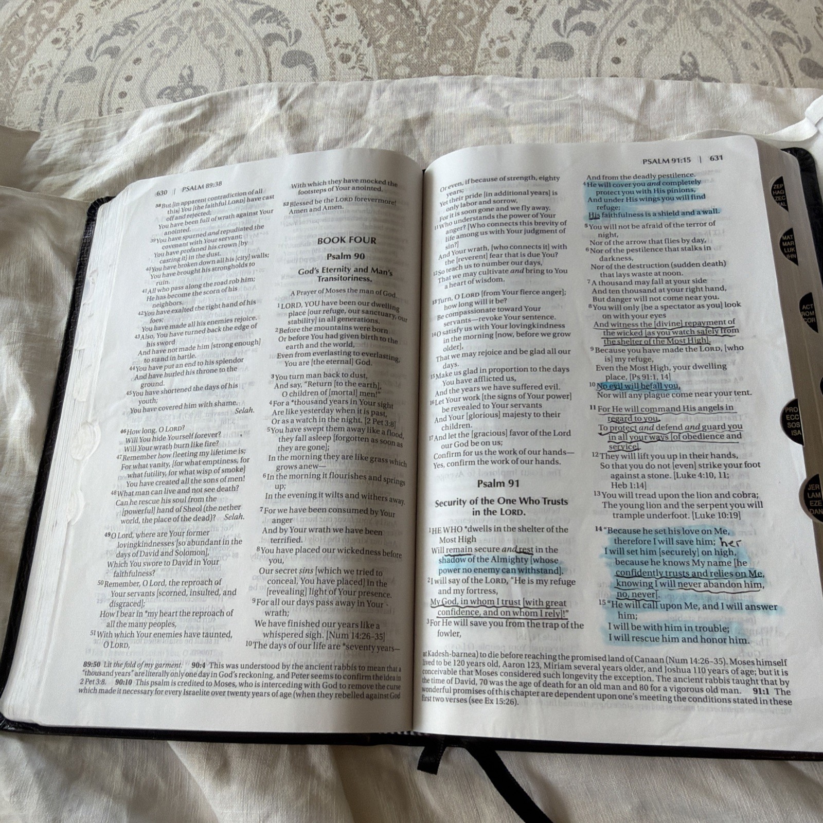 Amplified Bible – AMP, 2015 – Black Bonded Leather – Indexed Good Condition