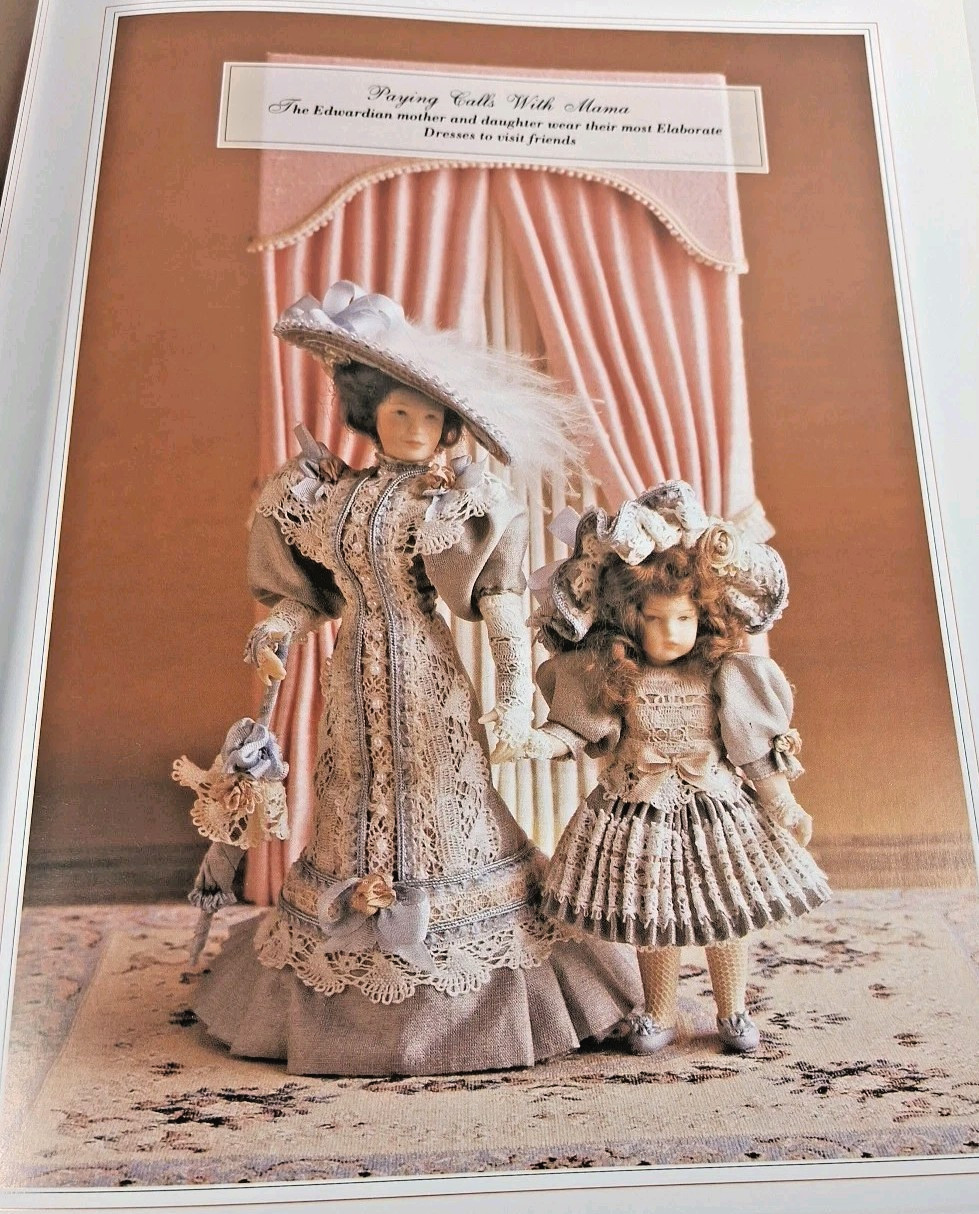 Making and Dressing Dolls’ House Dolls in 1/12 Scale – (paperback Atkinson