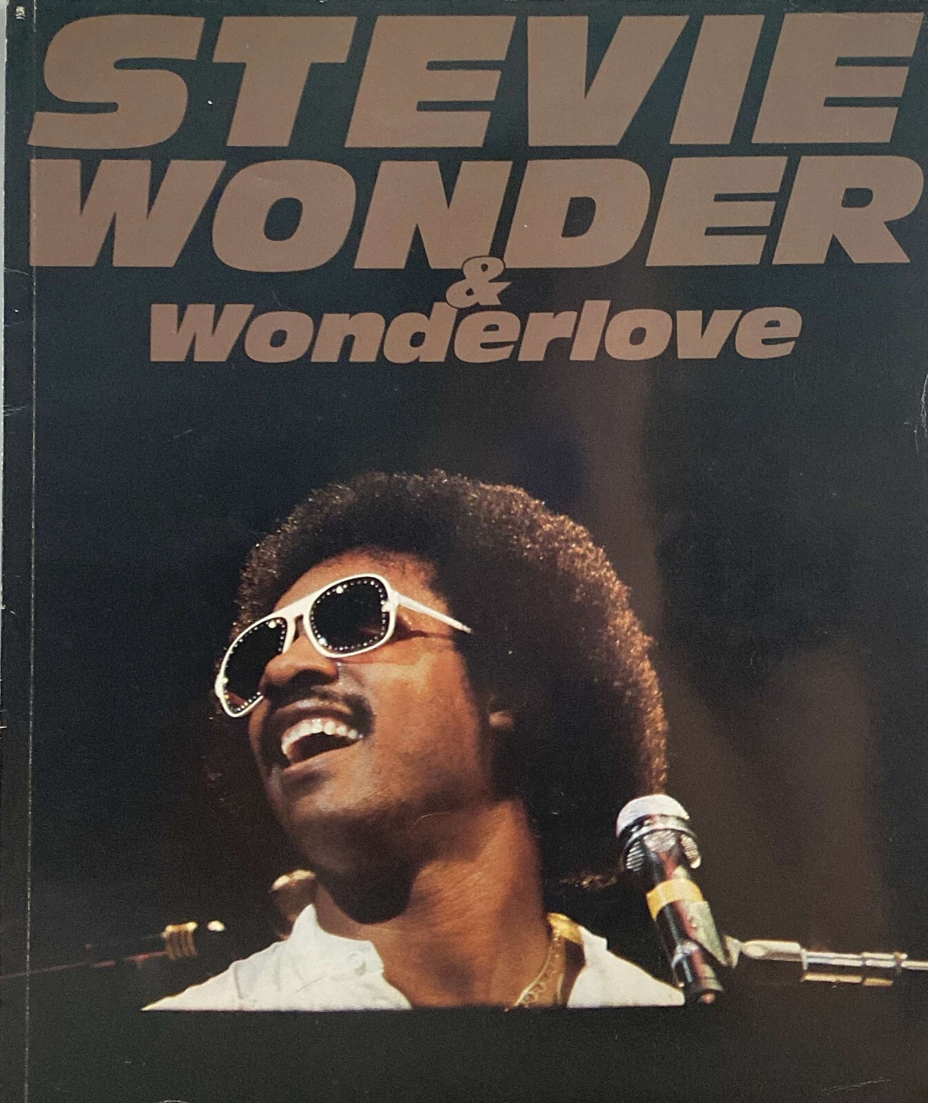 Stevie Wonder Wonder Love Japan Tour 1982 – RARE Japanese Tour Program – 36p