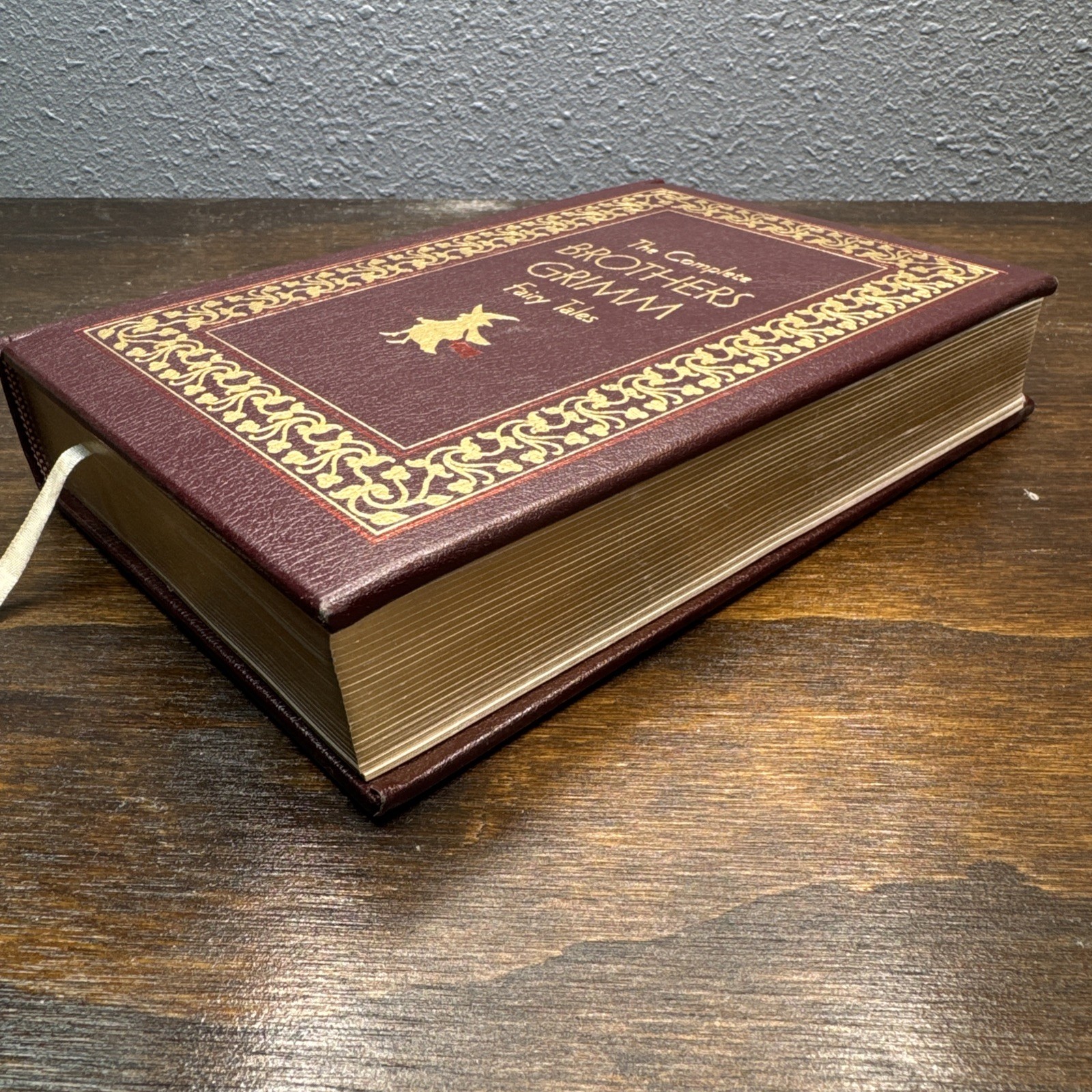 THE COMPLETE BROTHERS GRIMM FAIRY TALES, Illustrated By Jacob Grimm & Wilhelm 06