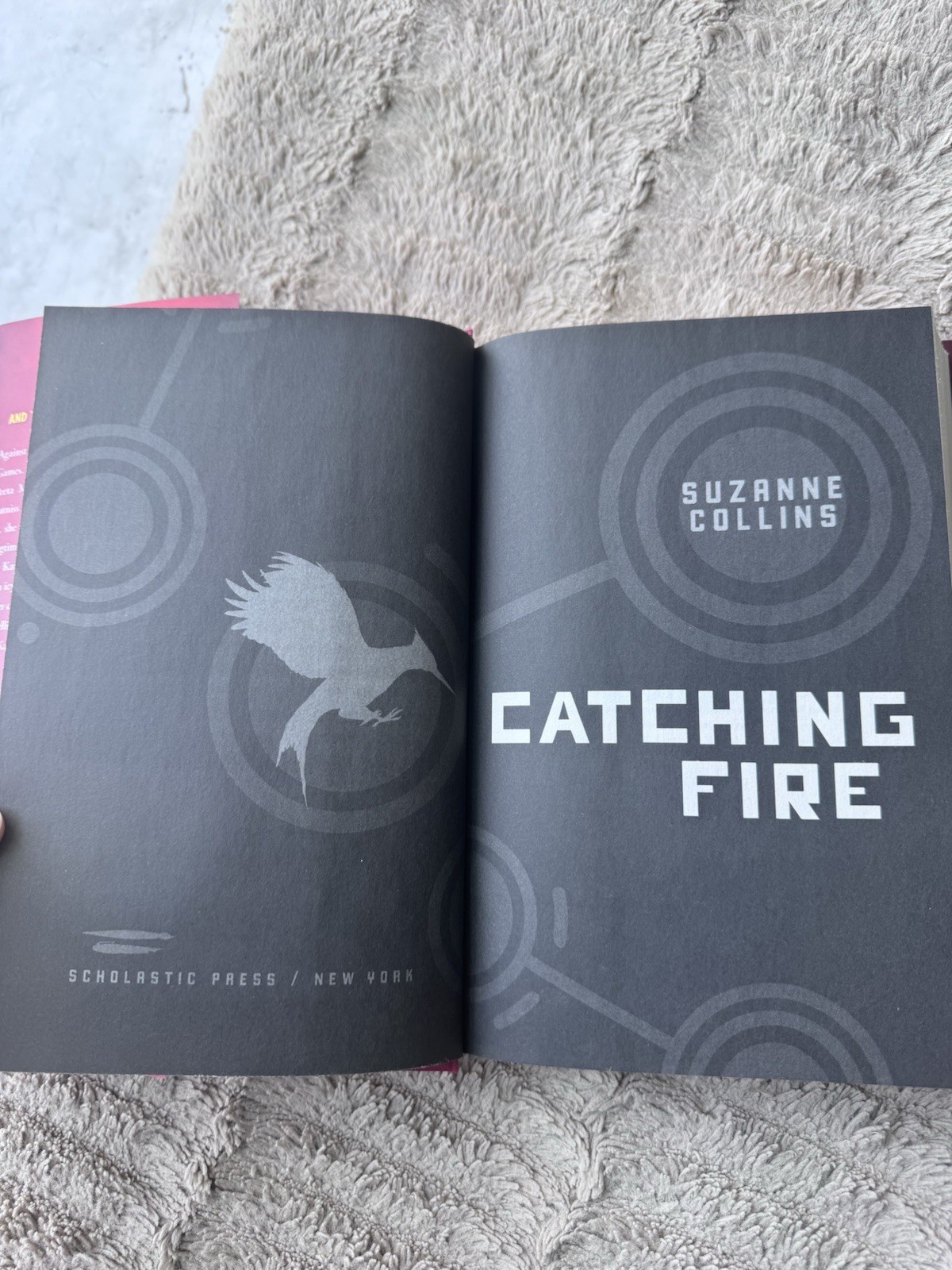 Catching Fire (Hunger Games, Book Two) by Suzanne Collins (2009, Hardcover)