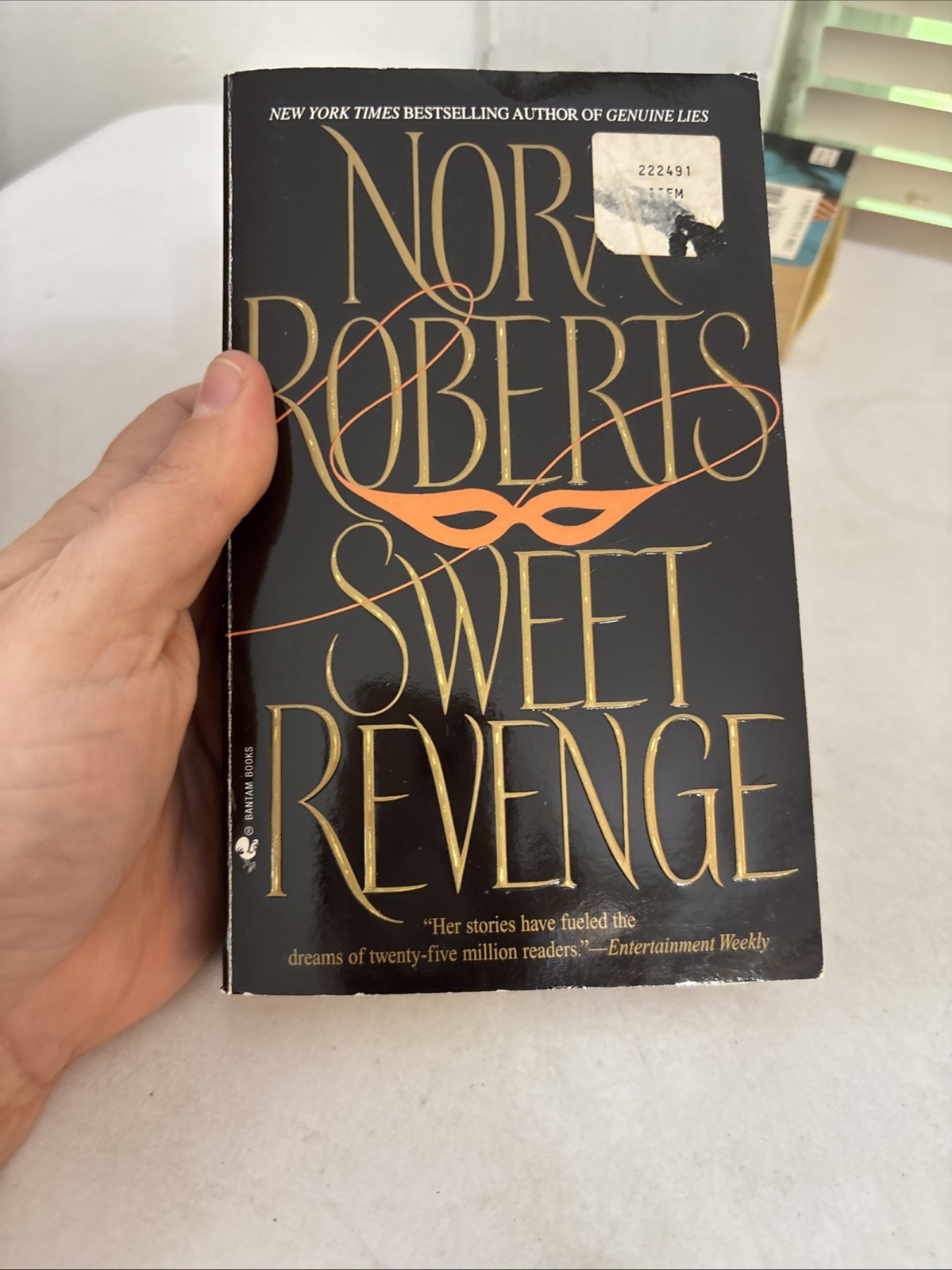 Lot of 10 – Nora Roberts – Stand Alone Novels – Paperbacks – Free Shipping