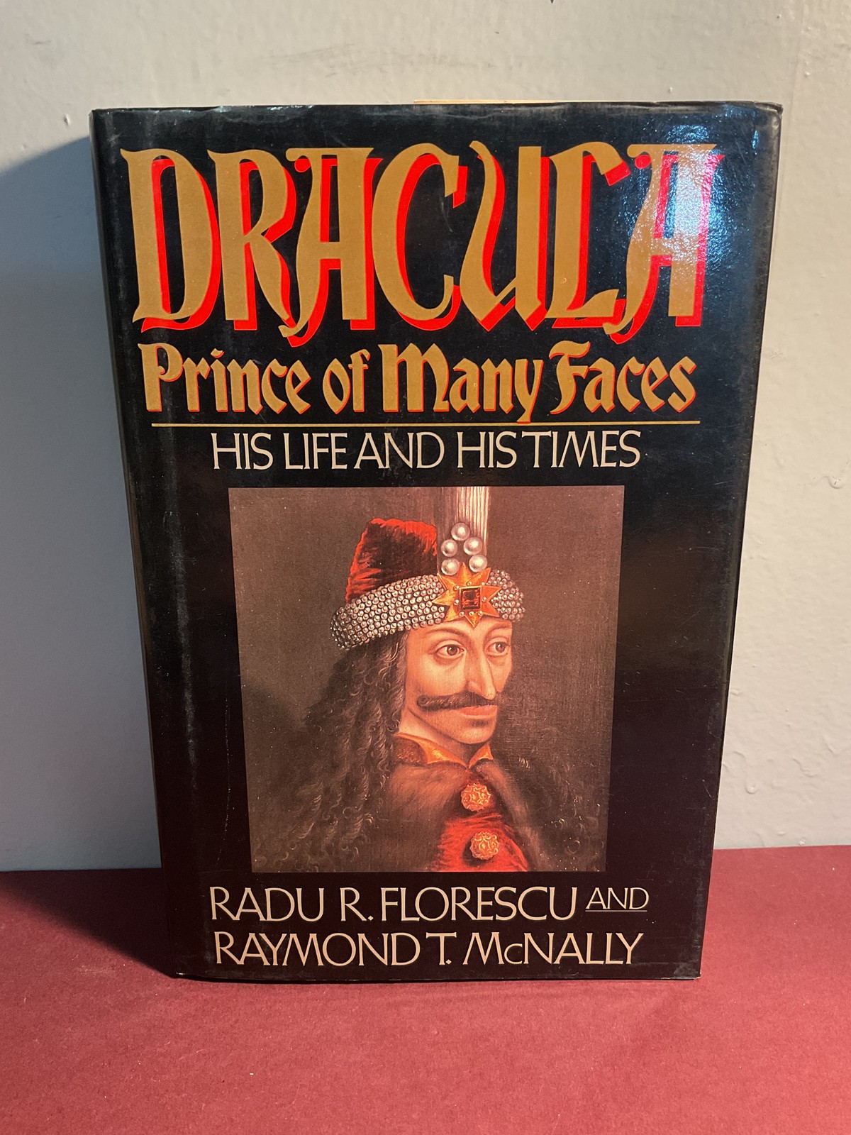 Dracula Prince of Many Faces 1st Ed 1989 Florescu McNally Vlad the Impaler HC DJ