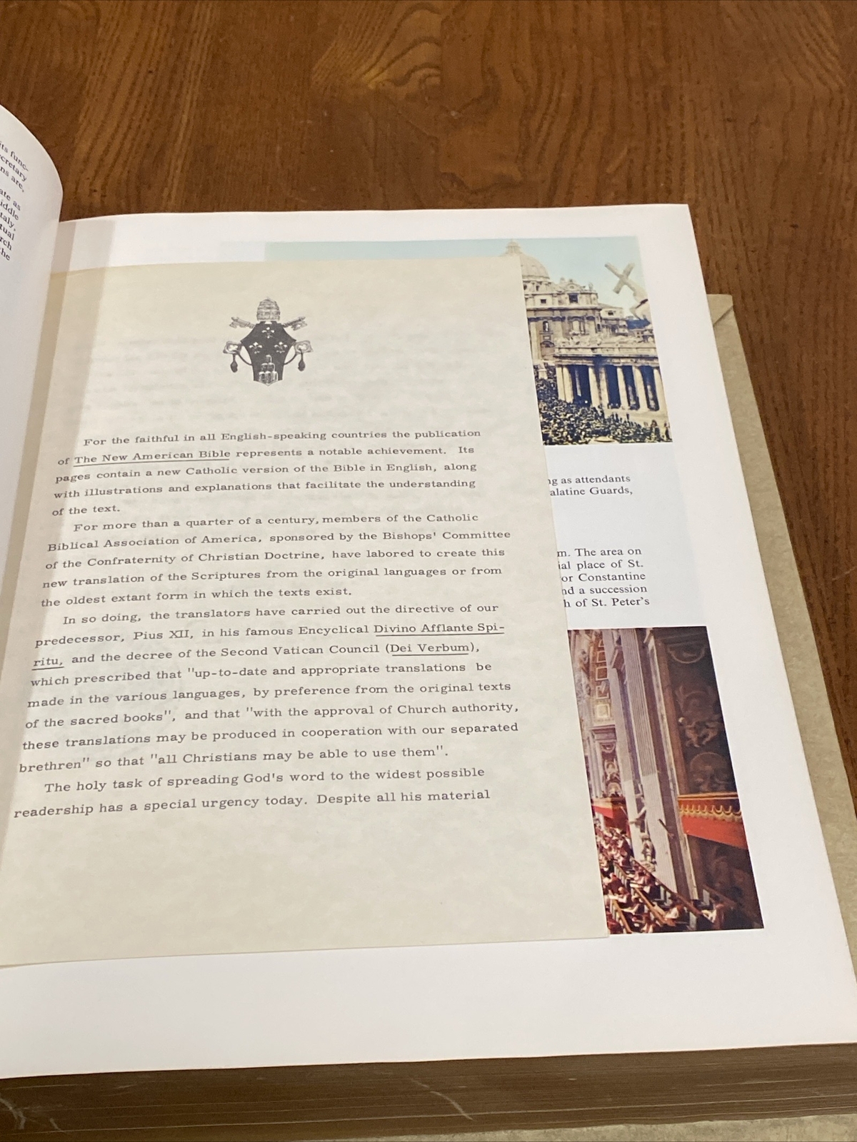 Large Holy Bible Fireside Family Edition Catholic NAB 1971-1972 VERY GOOD+
