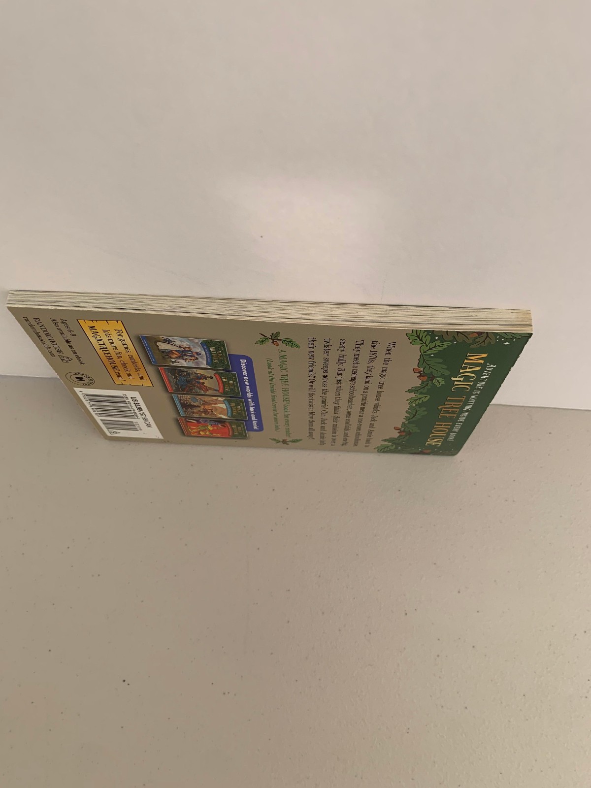 Magic Tree House #23 Twister on Tuesday