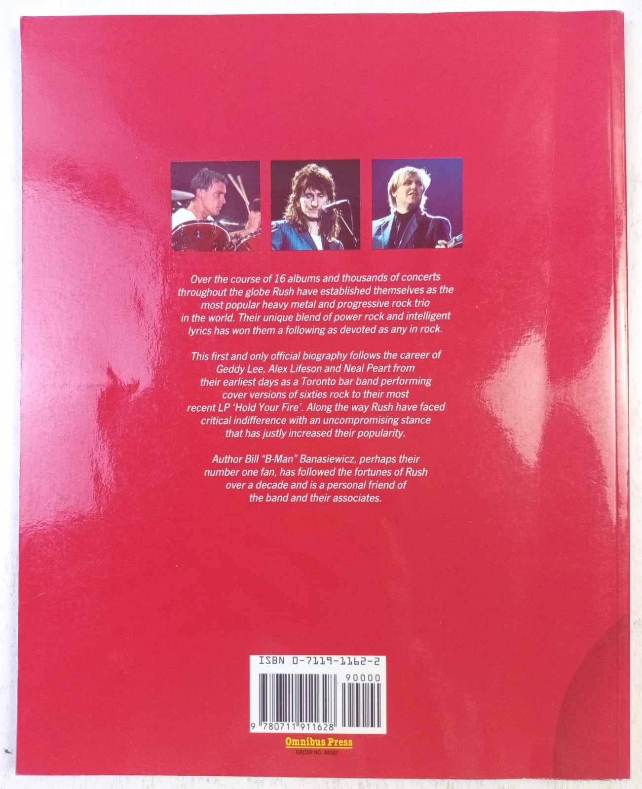 RUSH VISIONS: THE OFFICIAL BIOGRAPHY. BILL BANASIEWICZ. OMNIBUS PRESS 1988. VGD