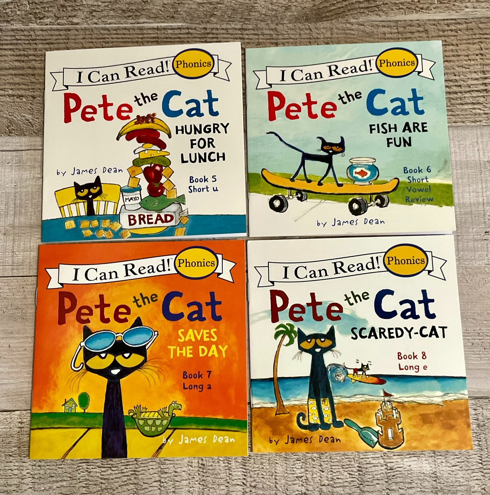 I Can Read Phonics Pete The Cat Books Short/Long Vowels Set of 12 & Bookmarker