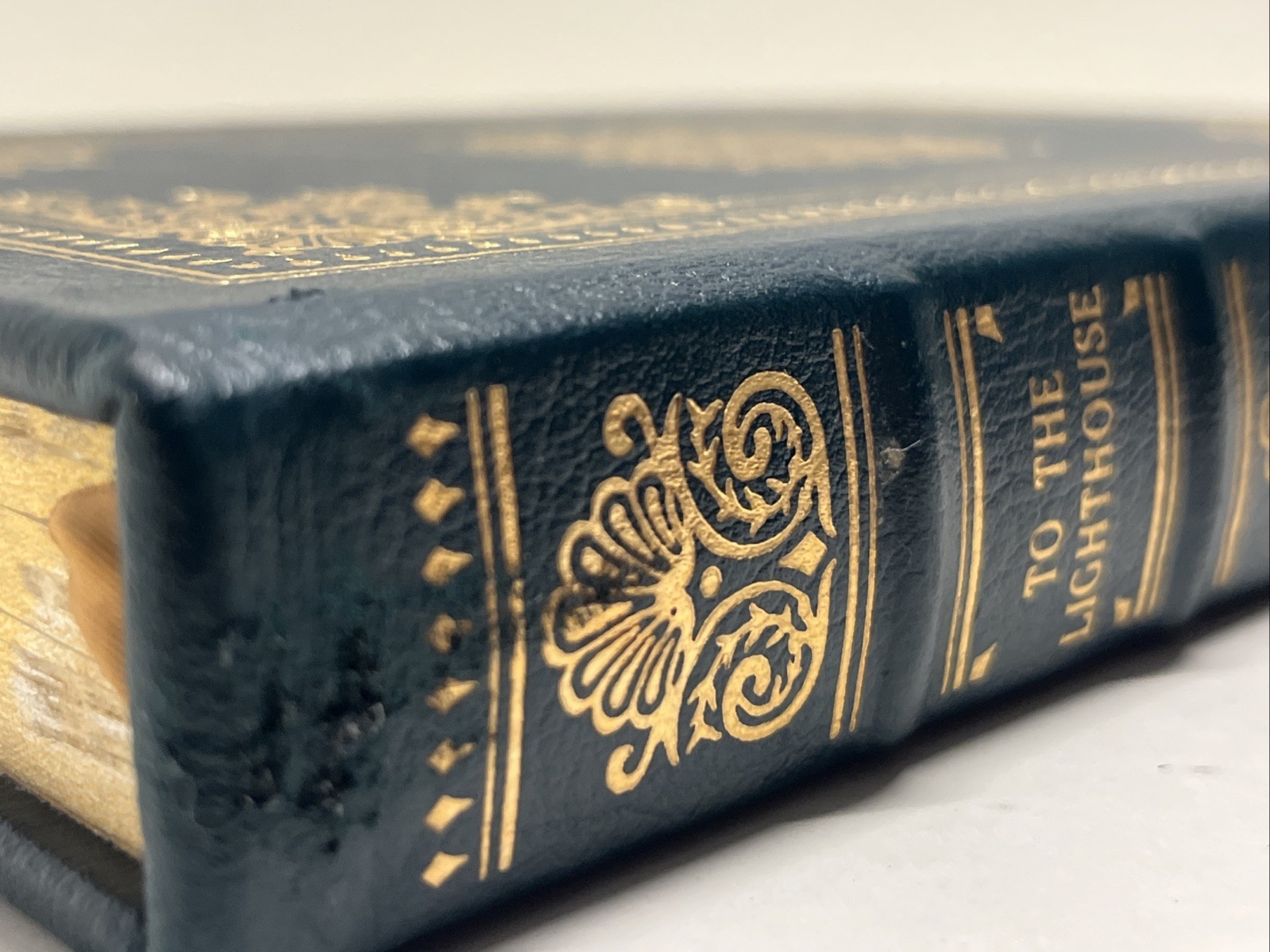 EASTON PRESS: To The Lighthouse: Collector’s Ed Virginia Woolf – 1999 Leather HC