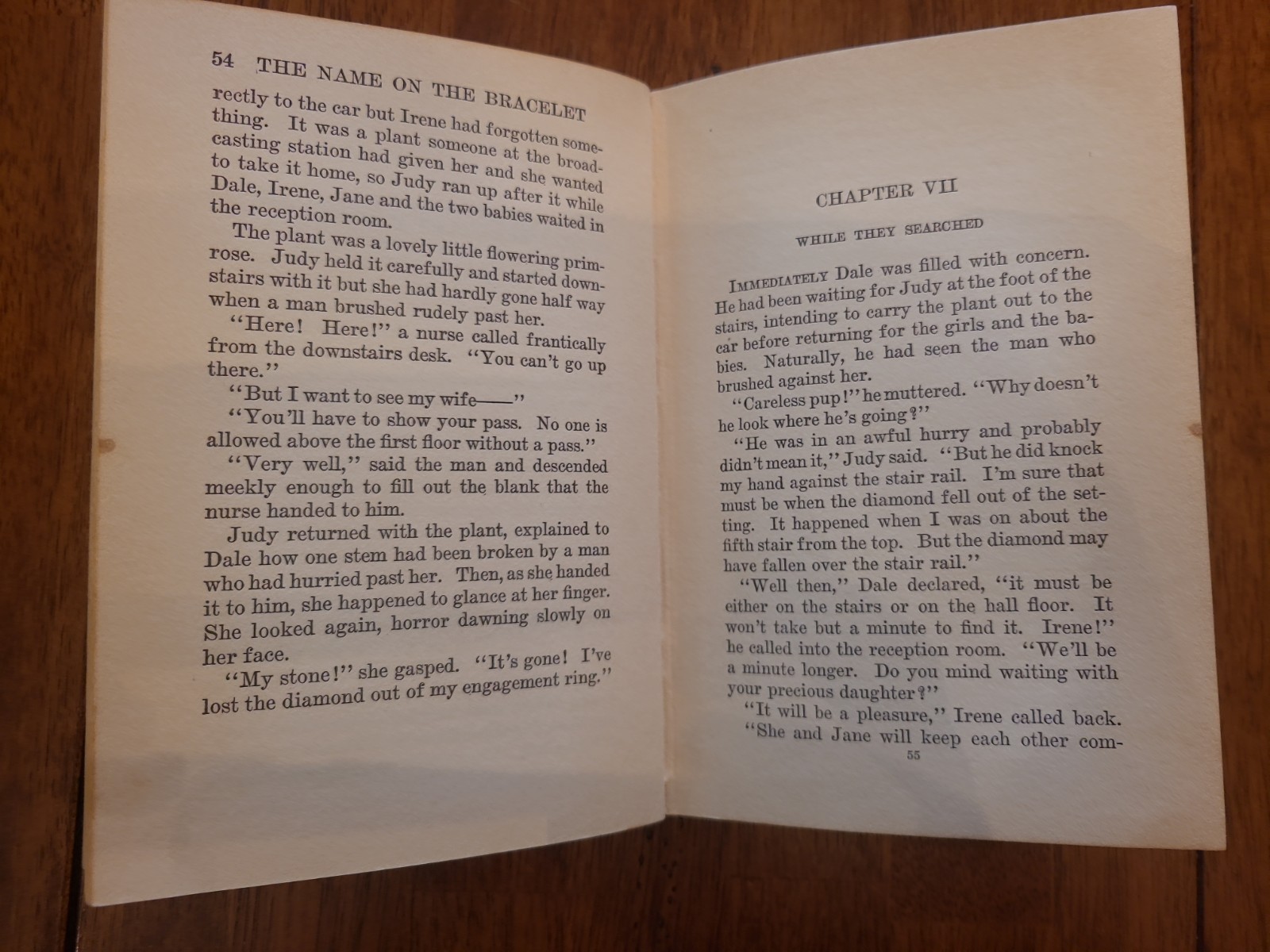 The Name on the Bracelet by Margaret Sutton Judy Bolton Mystery Series 1940 Ed