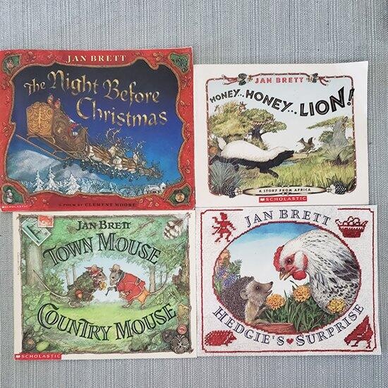 Lot 10 JAN BRETT Christmas THE MITTEN TROUBLE WITH TROLLS TWAS NIGHT BEFORE Book