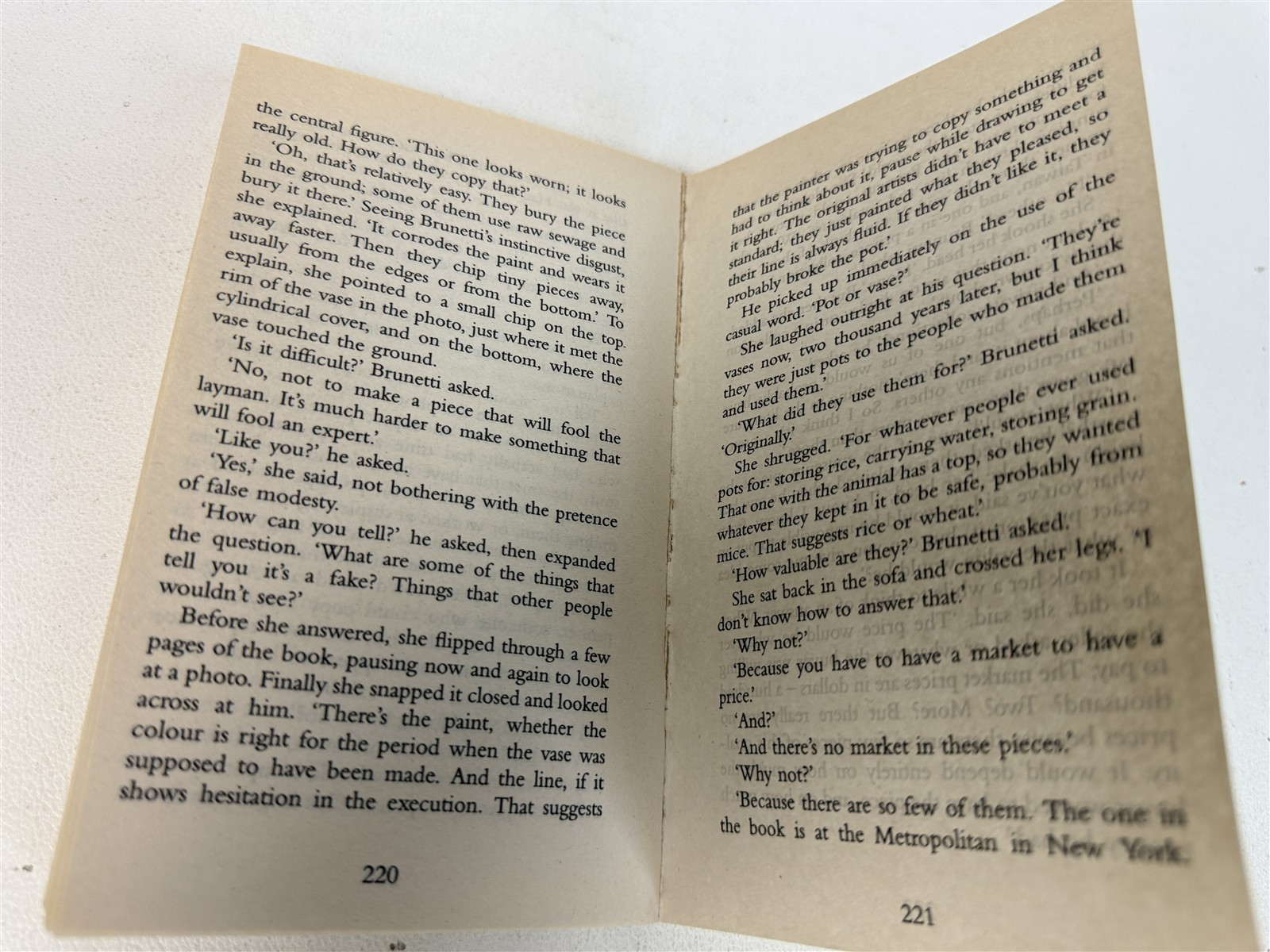 Donna Leon Lot 13 Commissario Brunetti Death La Fenice / Girl of His Dreams