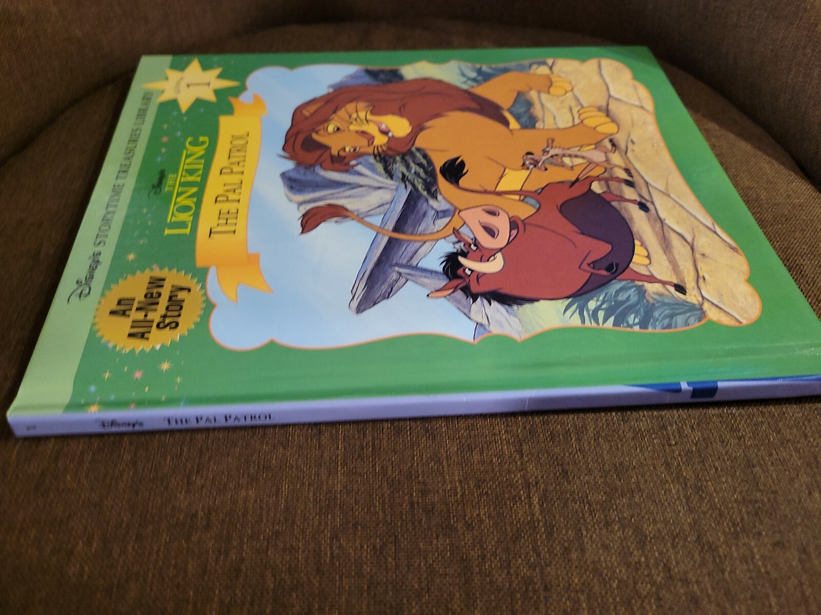 “Lion King The Pal Patrol” Hardcover Book Disney’s Storytime Treasures Library