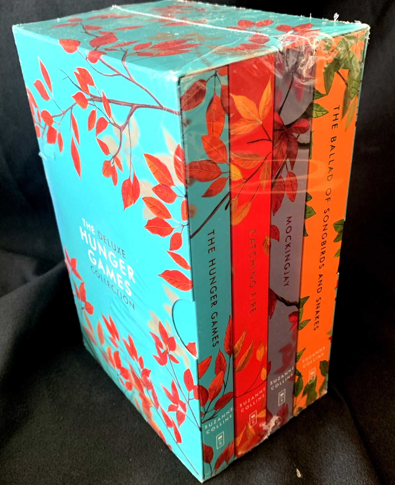 NEW SEALED! Hunger Games Box Set DELUXE EDITION w/ Stencil Edges Suzanne Collins