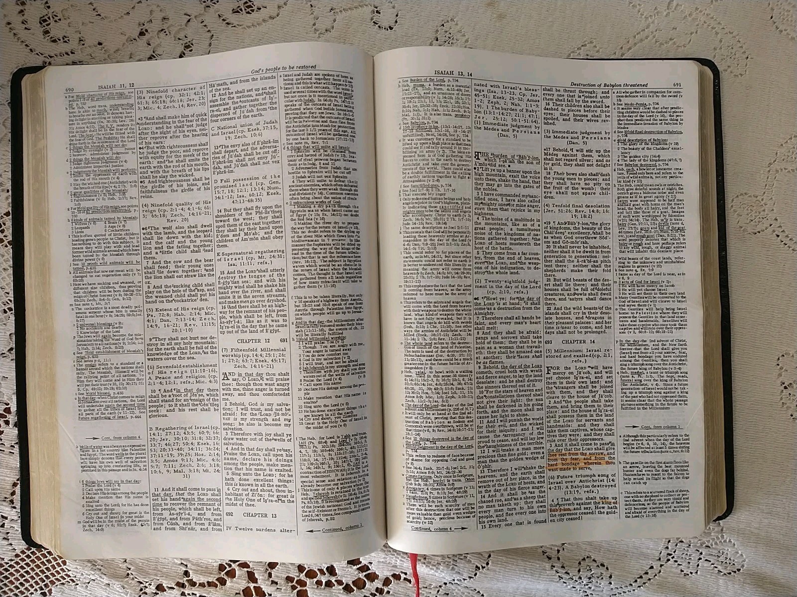 Genuine Leather Dakes Annotated Reference Bible Old New Testament KJV Black 1961