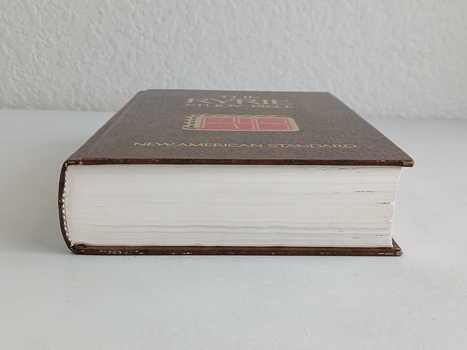 THE RYRIE STUDY BIBLE New American Standard Version 1978 Moody Press Used