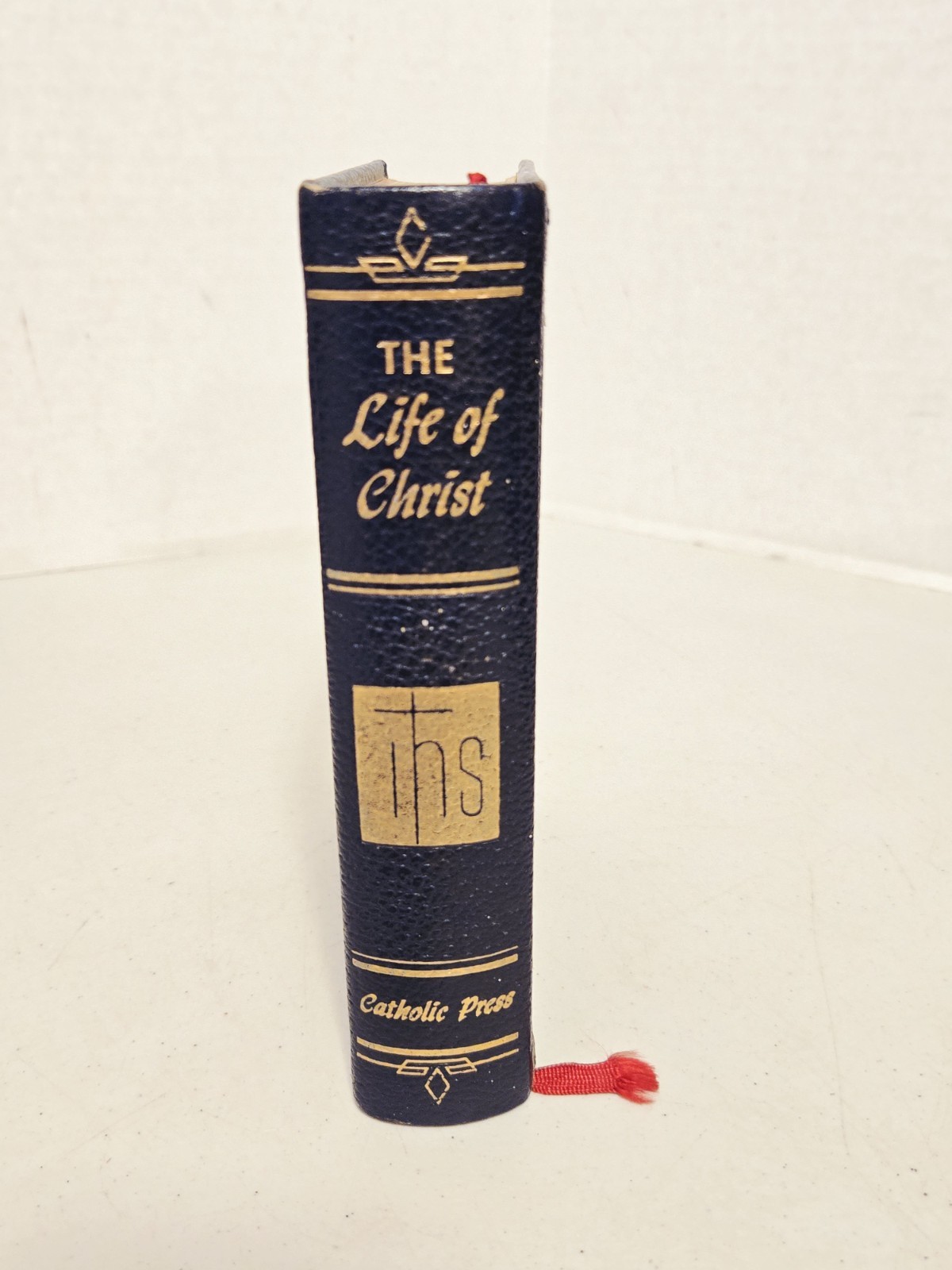 THE LIFE OF CHRIST by The Catholic Press, 1954 Blue/Gold Hardcover