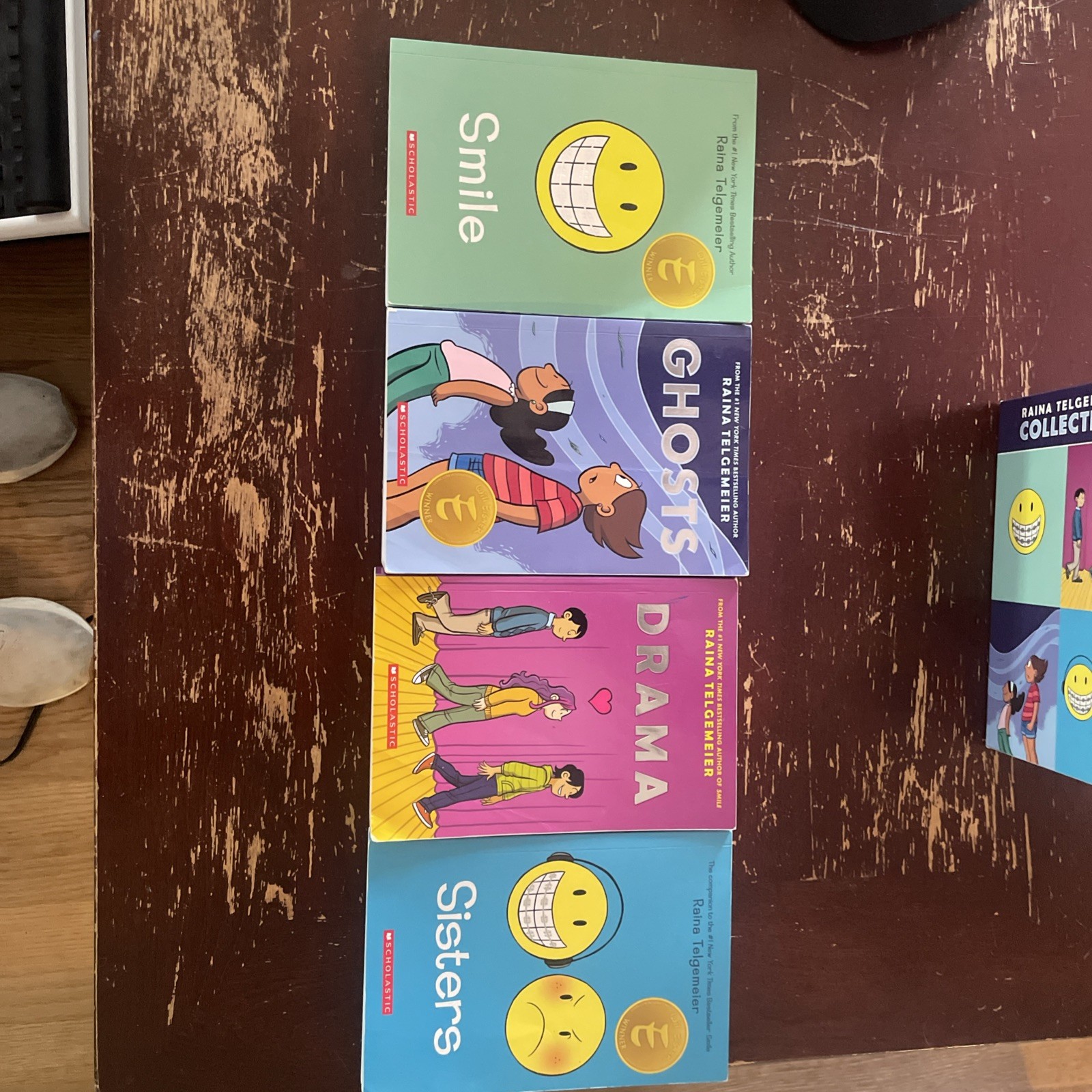Raina Telgemeier Collection by Raina Telgemeier (2018, Quantity Pack)