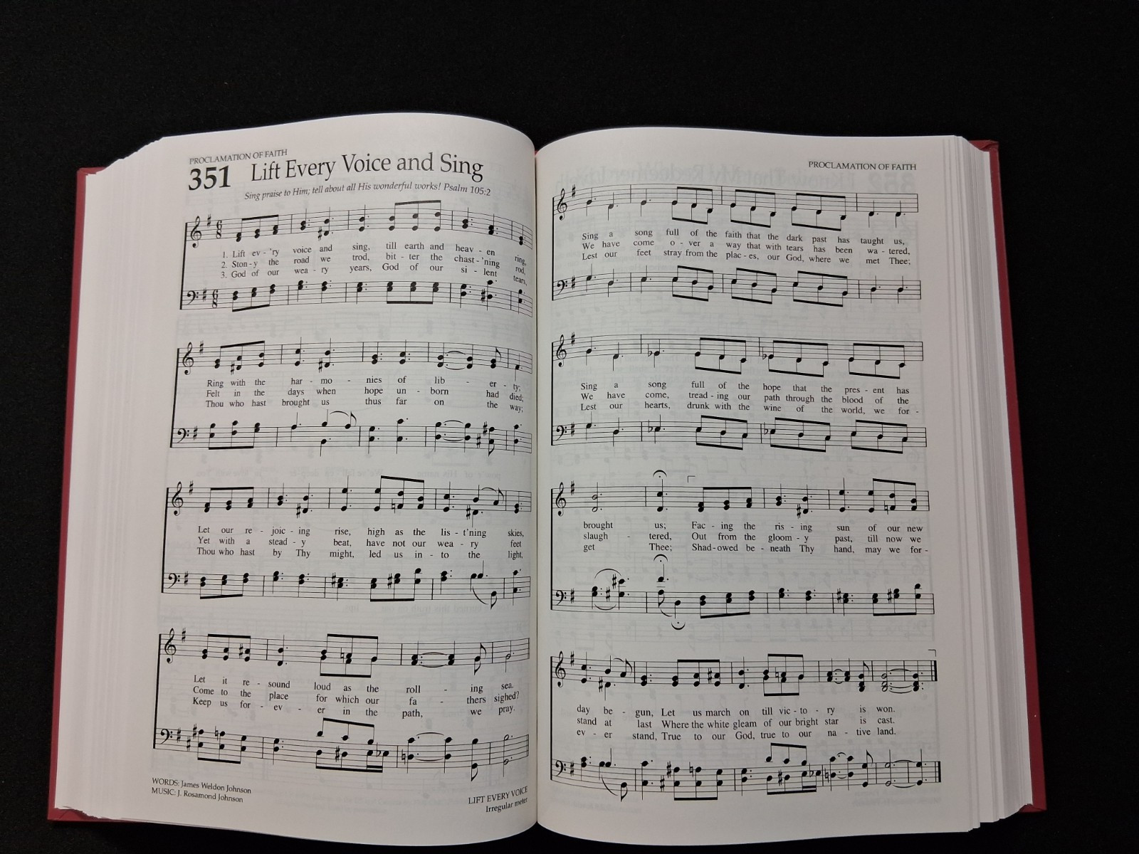 The Worship Hymnal 2008 Brick Red Lifeway Worship 896 Pages Hymns HB