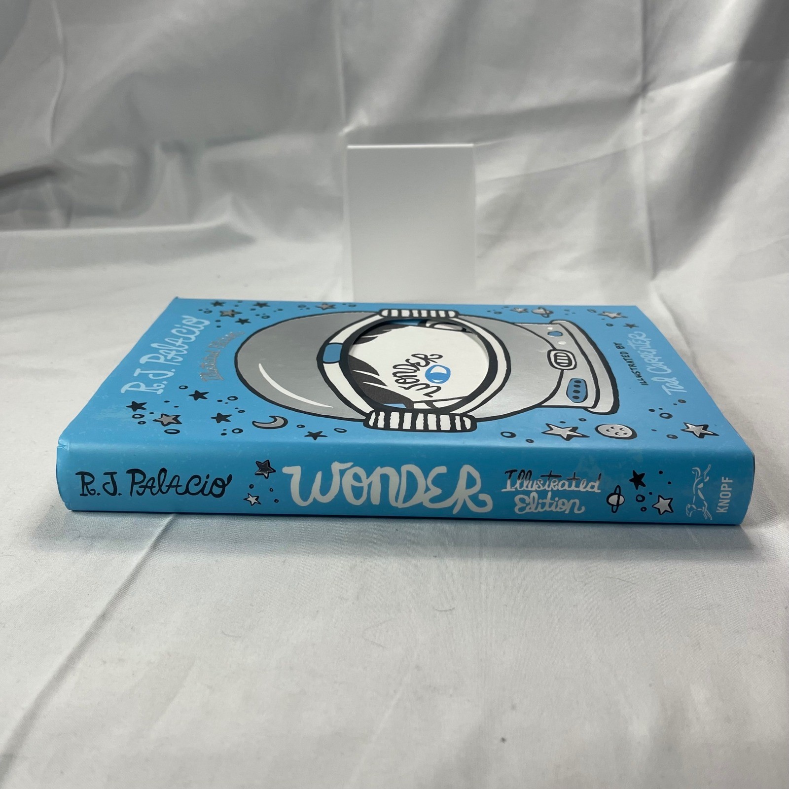 Wonder by R.J. Palacio First Illustrated Edition Hardcover Tad Carpenter 2022