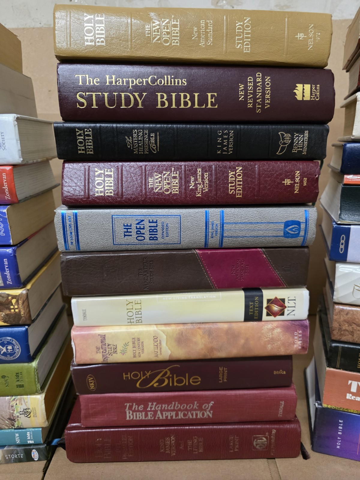 Lot of 5 NEW Testament Bibles NIV KJV KING JAMES Full Canon Books MIX UNSORTED