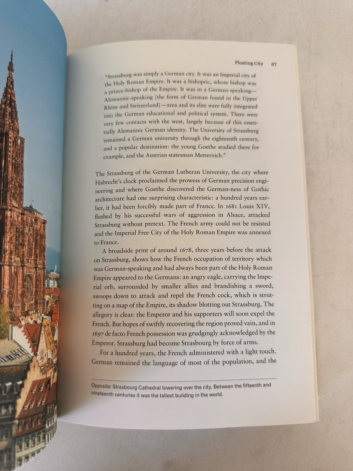 Germany: Memories of a Nation – Paperback By MacGregor, Neil – GOOD