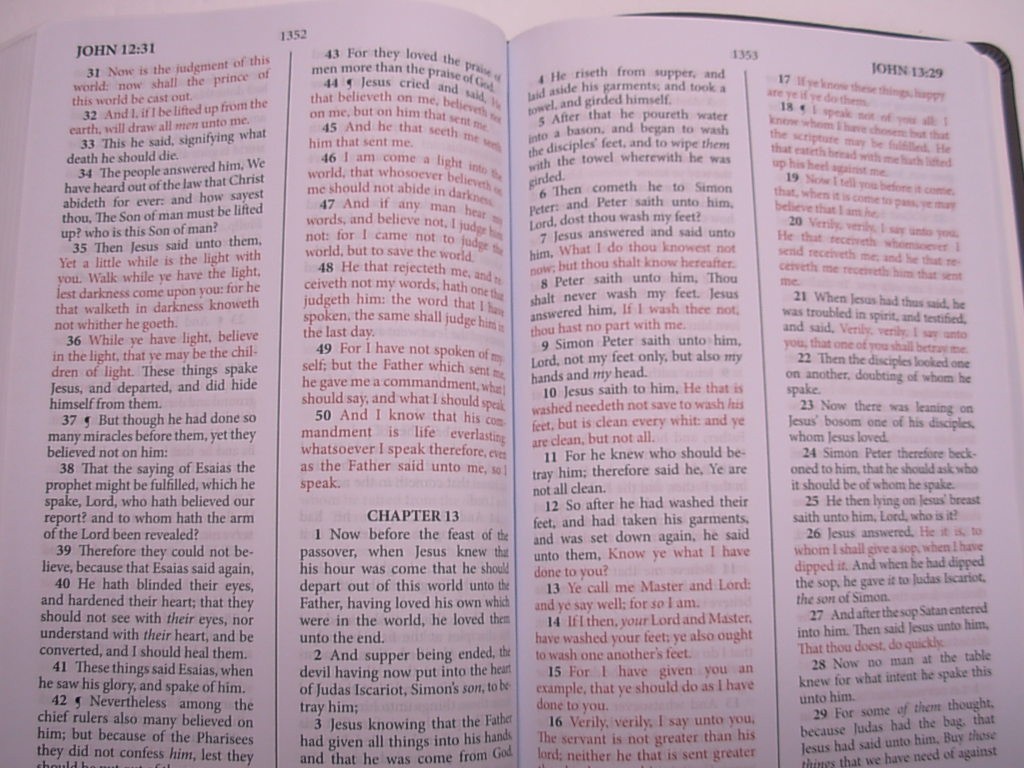 Giant Print Holy Bible KJV Simulated Leather 2014 TGS International Charcoal