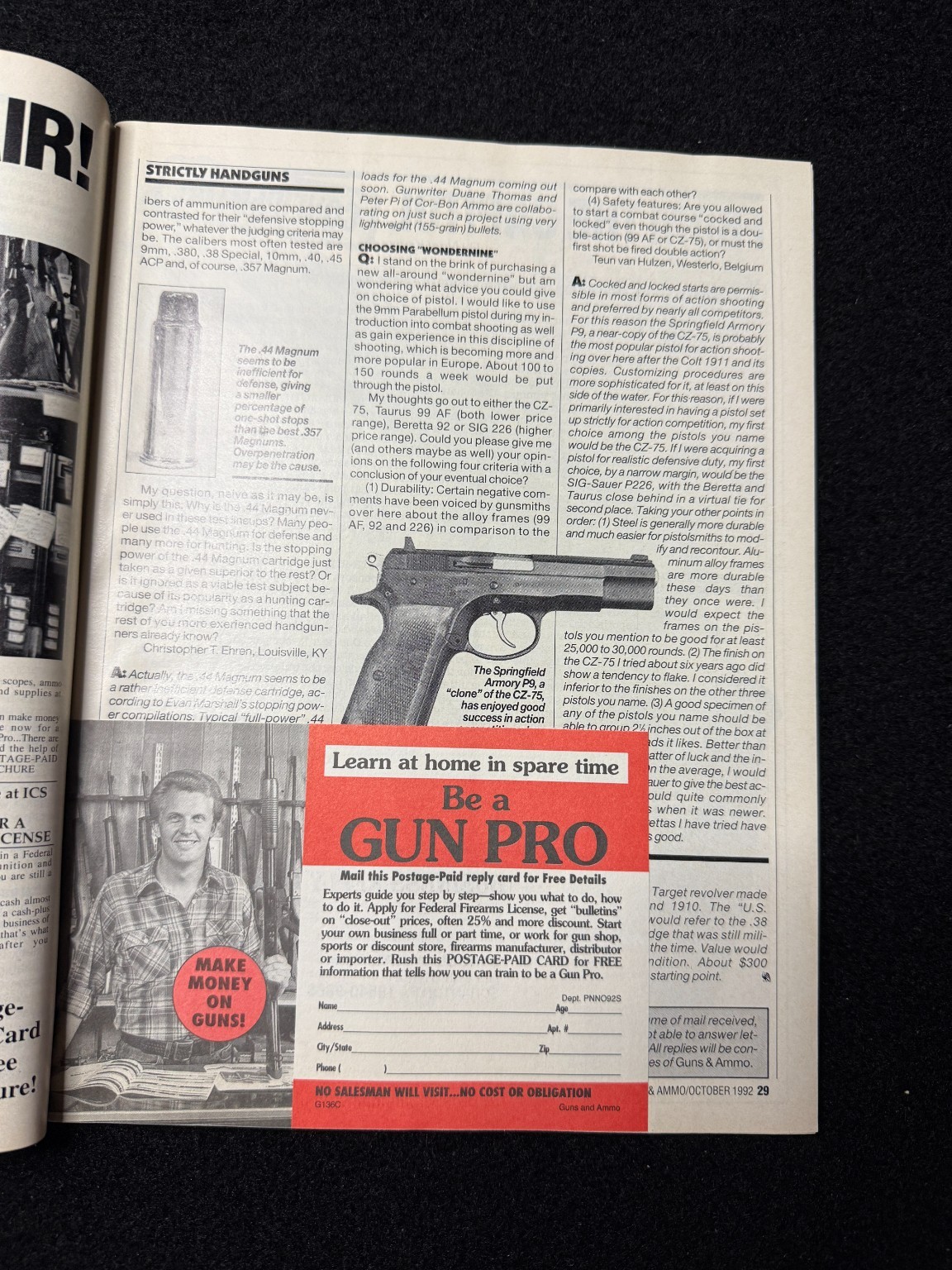 Guns & Ammo Magazine October 1992 Special Handgun Issue Winchester Smith Wesson