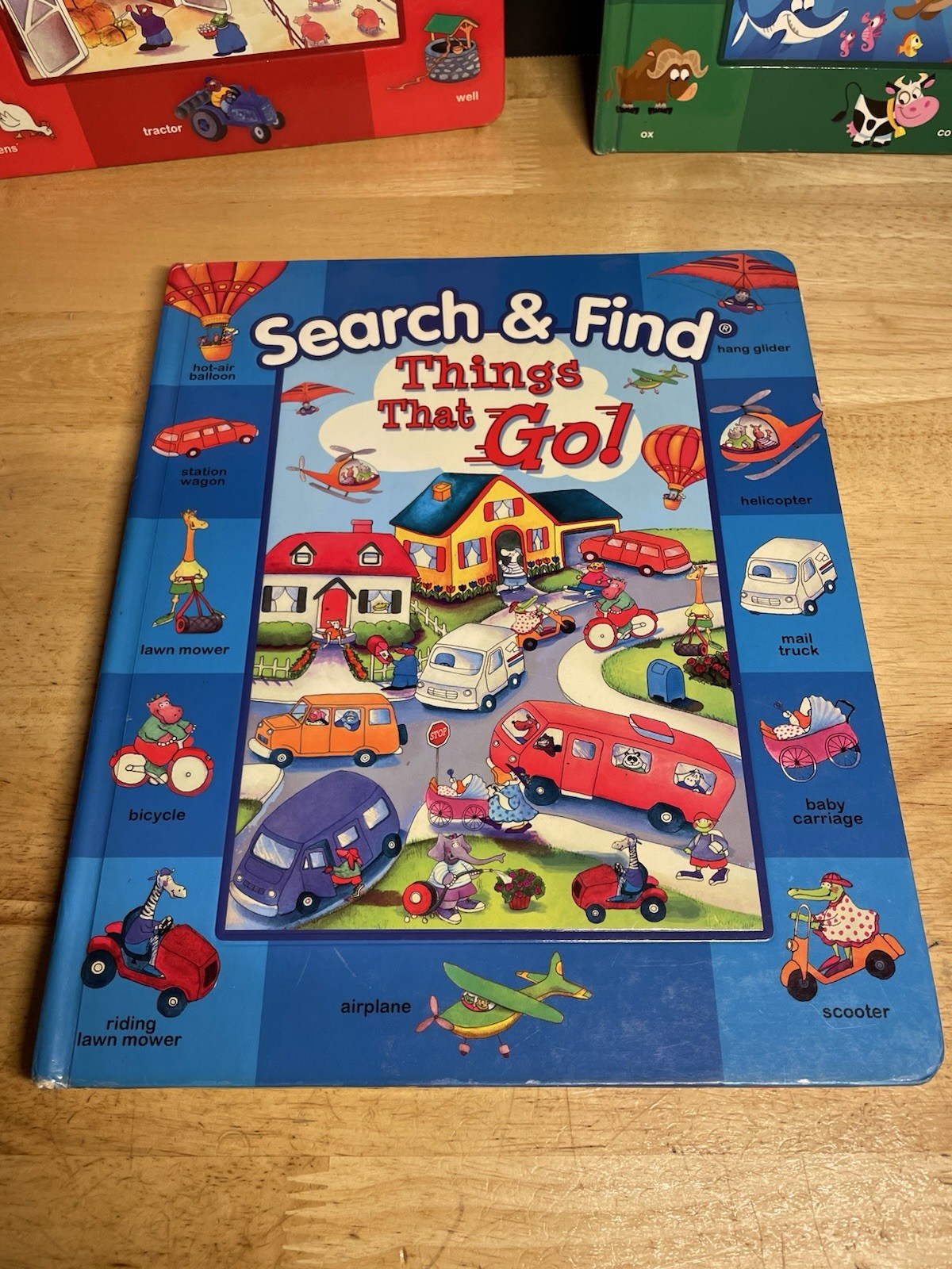 Lot Of 3 Kidsbooks Search & Find Early Reader Hardcover Board Books