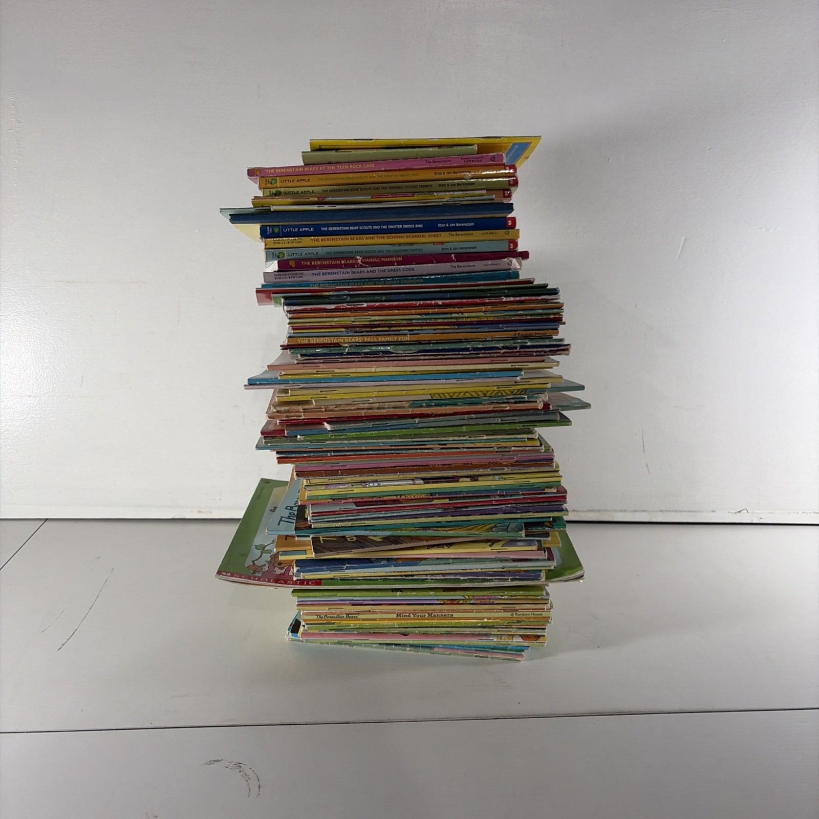 Huge Vintage Lot of 112 Berenstain Bears Books No Duplicates