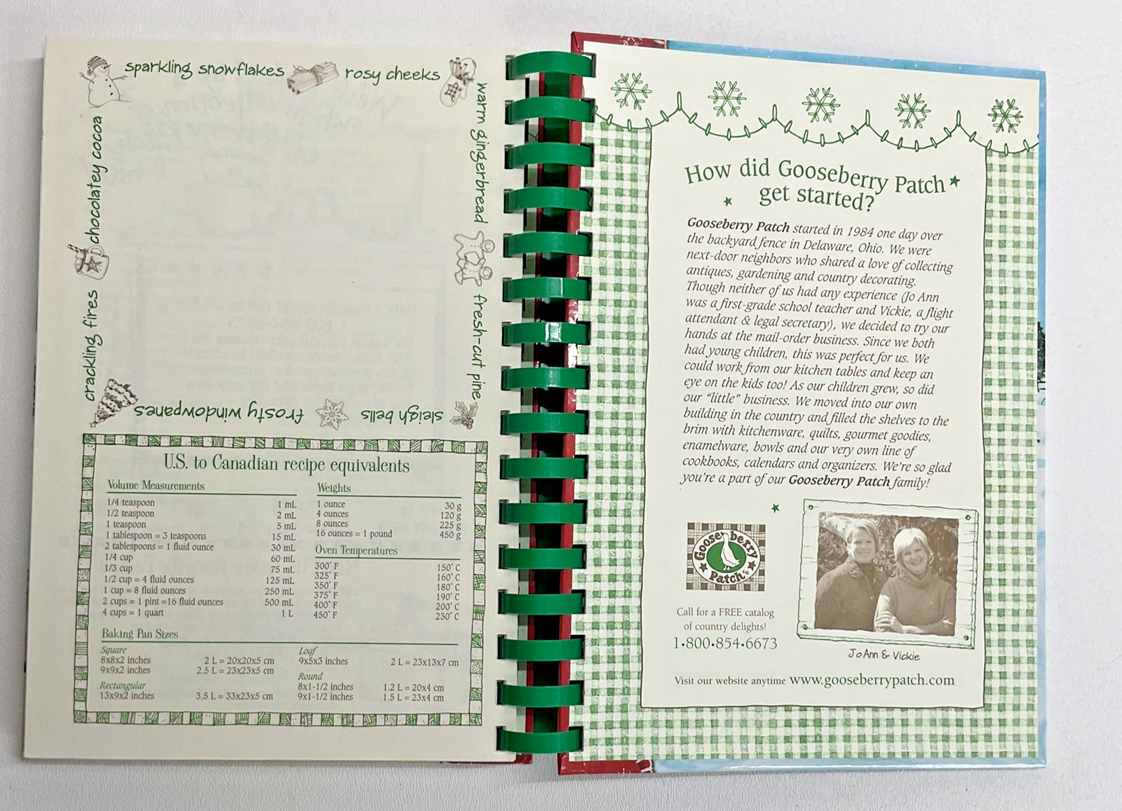 Gooseberry Patch Spiral Cookbooks LOT (3) Church Suppers Christmas Hometown