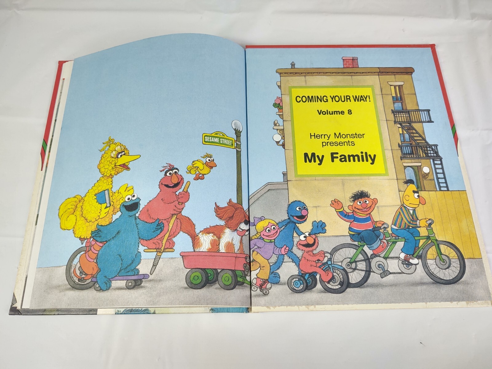 Vtg 89 On My Way With Sesame Street Volume 7 People In My Neighborhood Book CTW