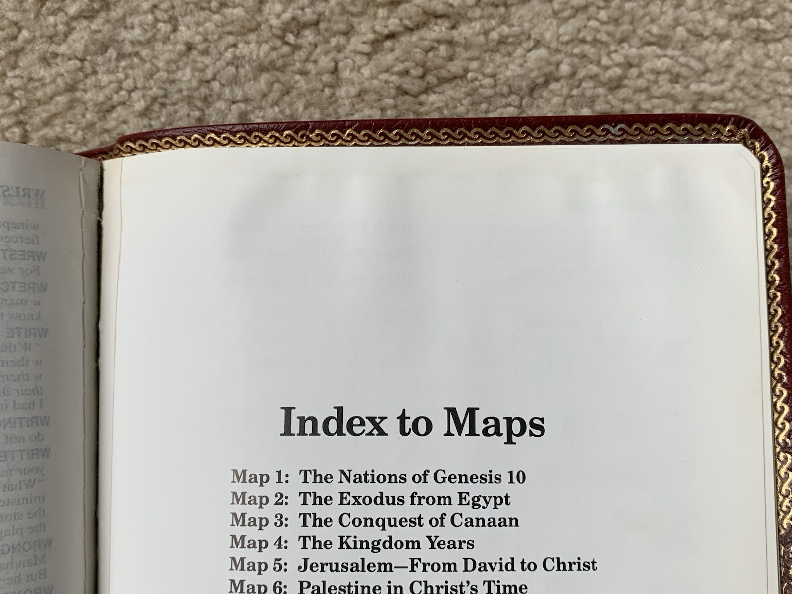 Holy Bible New King James Version NKJV Giant Print Red Letter 1992 NELSON 236BG