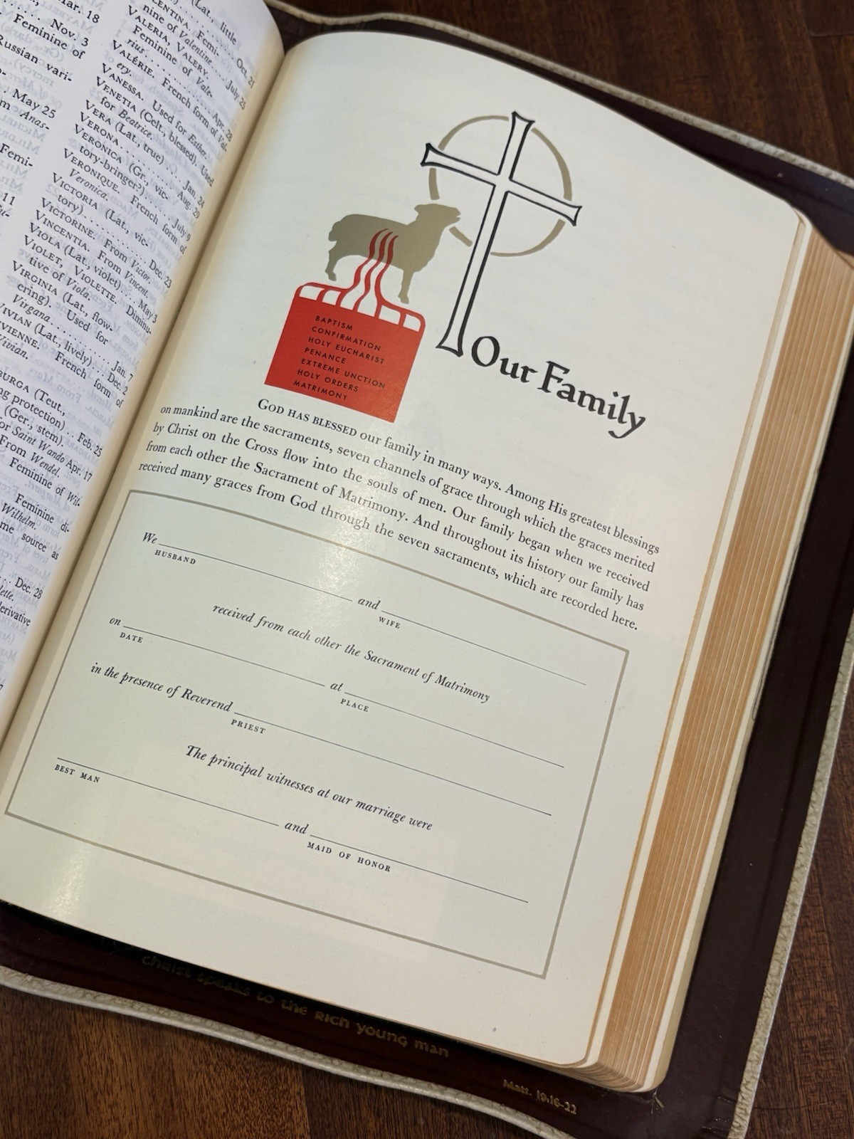 Vintage 1958 Holy Bible The Holy Angels Edition Catholic Press Inc. Illustrated