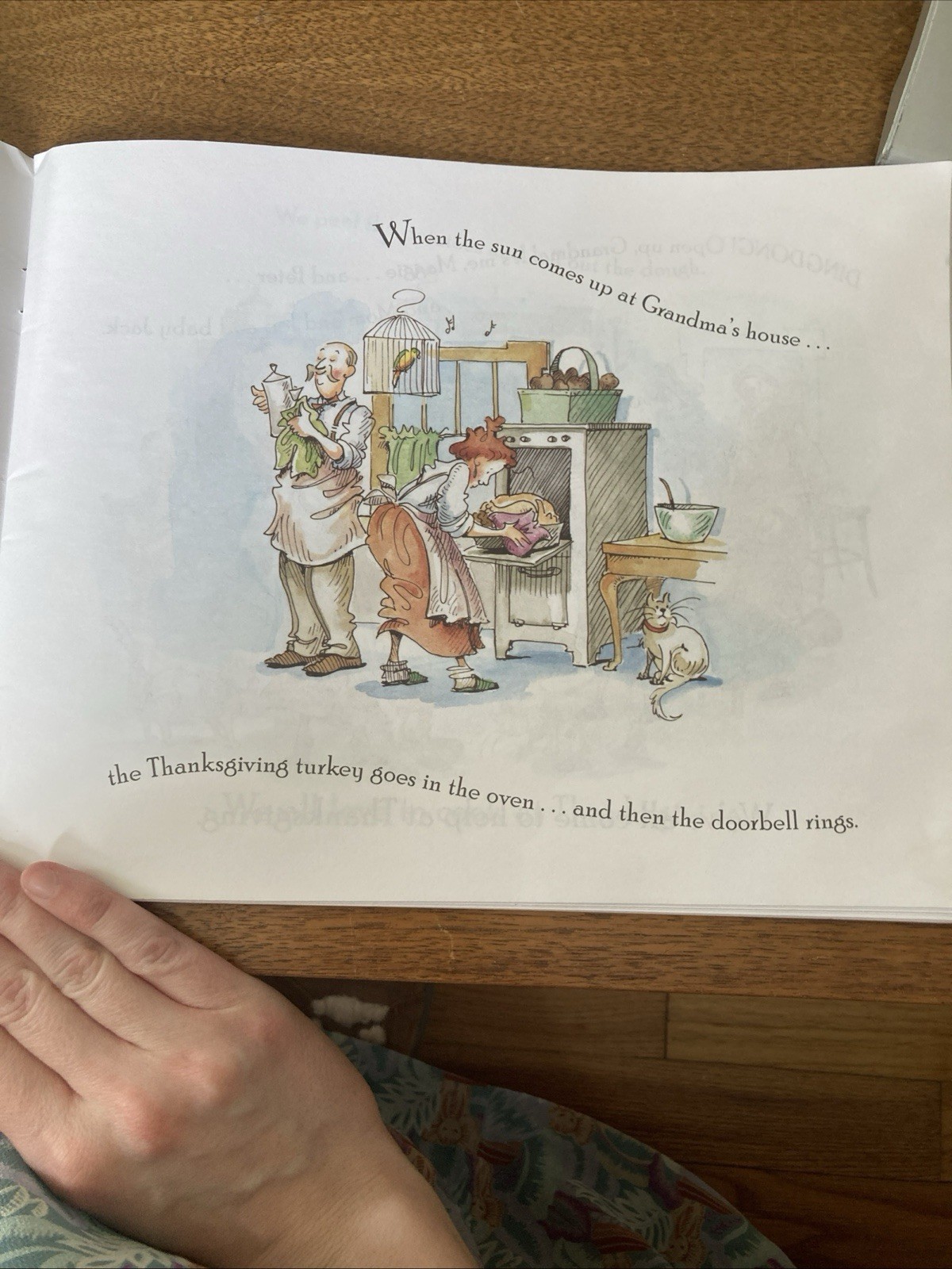 Thanksgiving Is Here! Children’s Book 2003 Scholastic Paperback 2004 Holidays