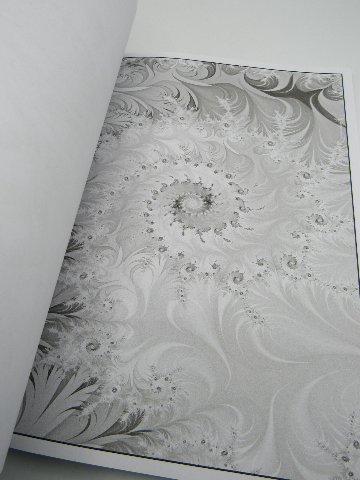 Abstract Challenge Grayscale Coloring Book For Adults: Abstract Grayscale
