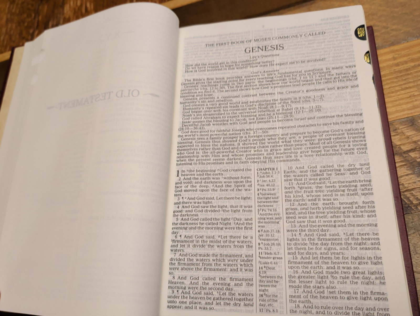 VG! KJV Master Study Bible Burgundy Padded HC Thumb Indexed 1k pages Study Helps