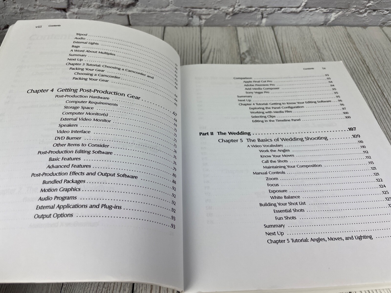 Wedding Videography by Joanna Silber – Paperback – 420 Pages
