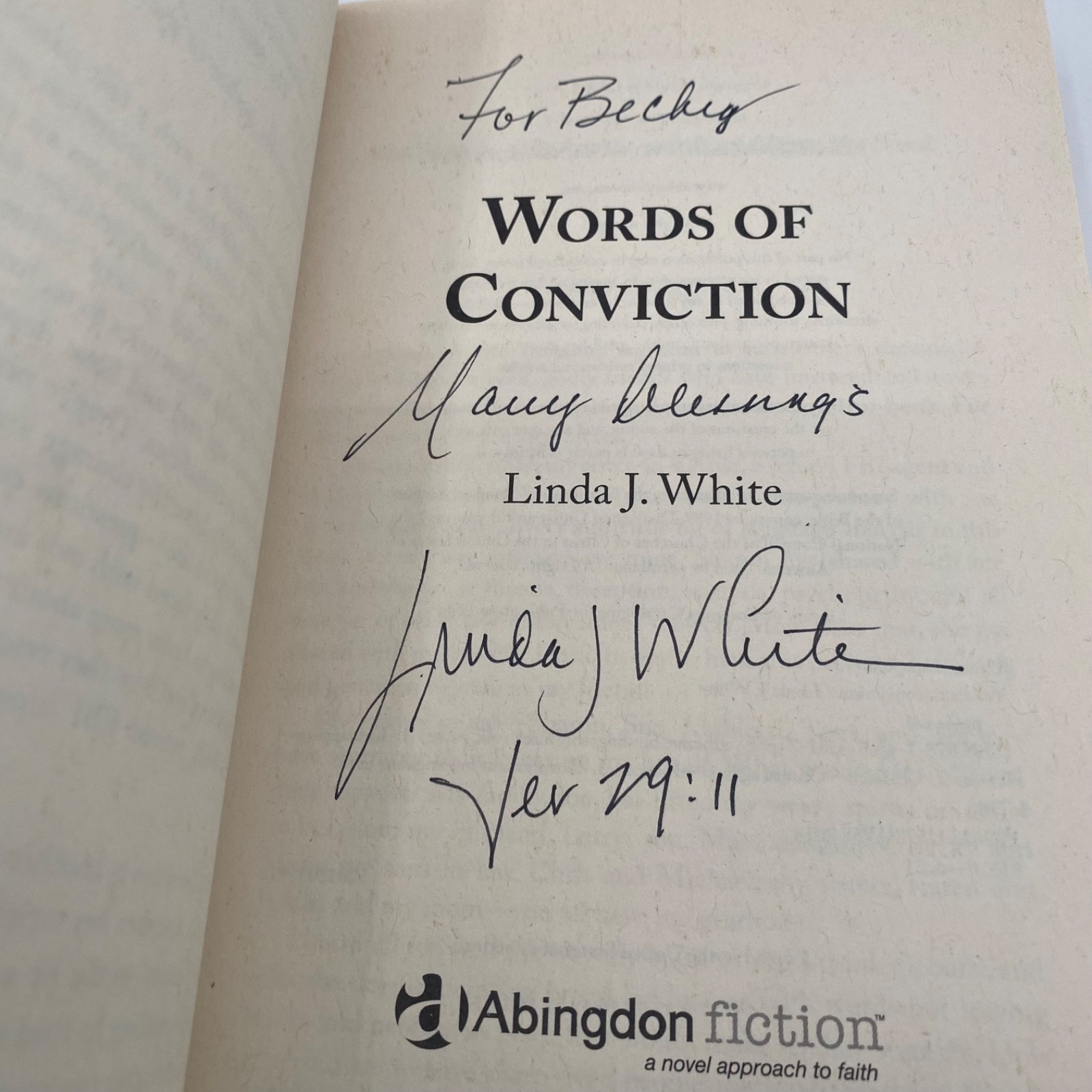 Lot of SIGNED books by Linda J. White – Seeds of Evidence, Bloody Point + 1, PB