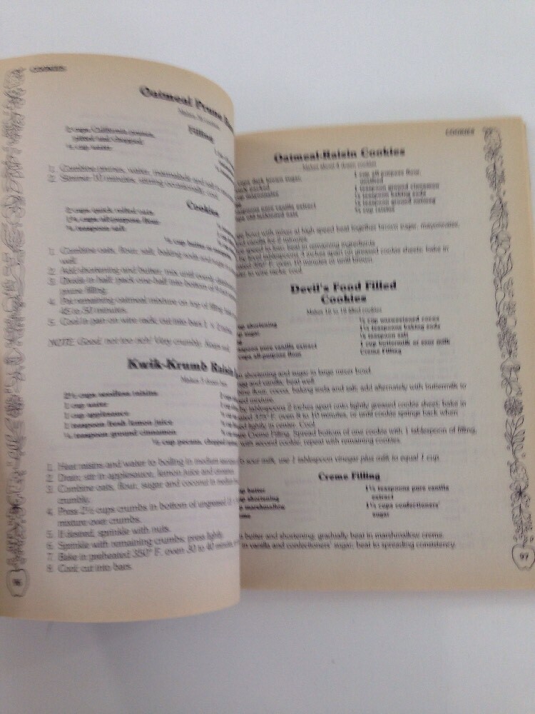 The Speedy Gourmet Library : Dessert Cookbook – Johna Blinn (Paperback, 1987)