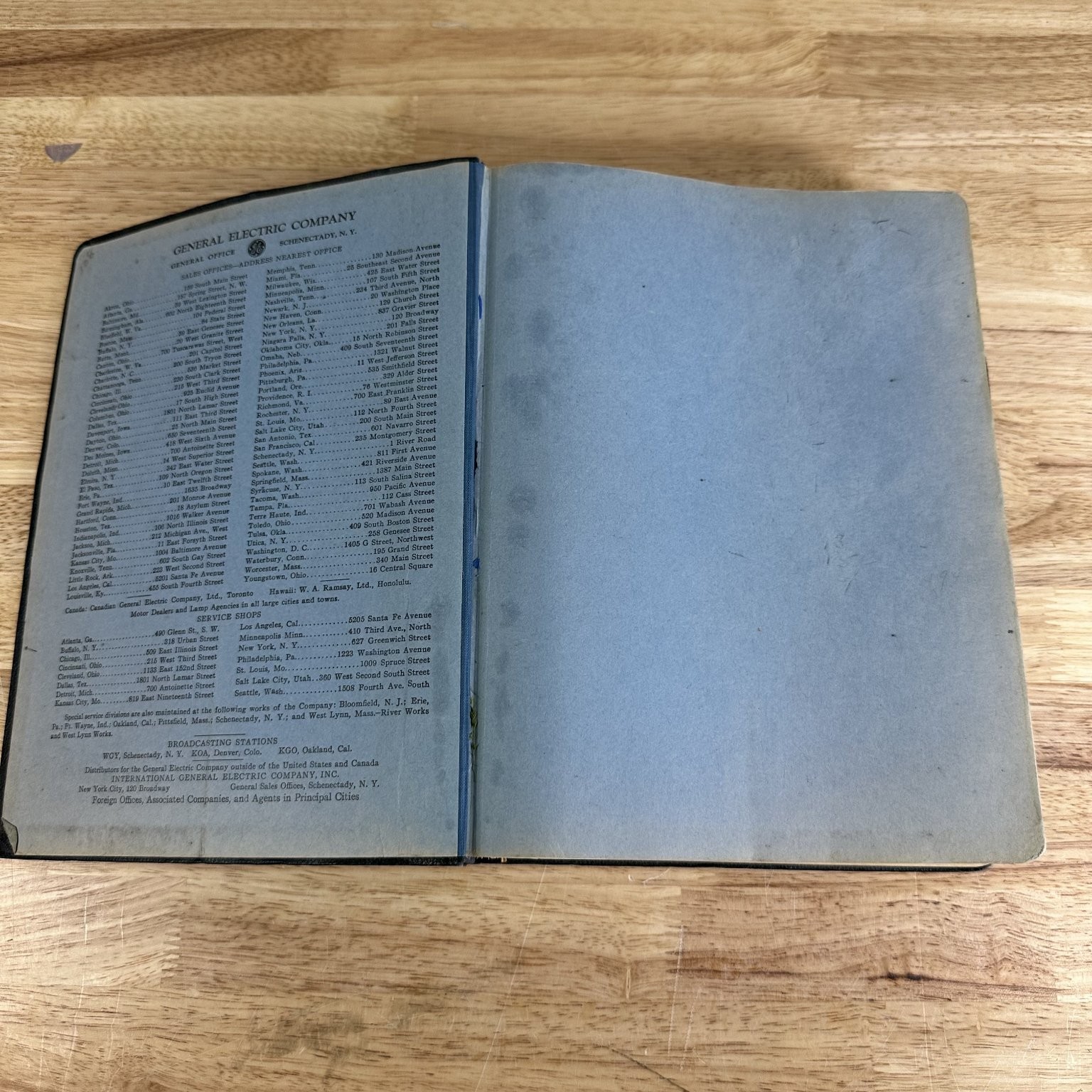 General Electric Catalog GEA-600 1928 Vintage Industrial Illustrated GE