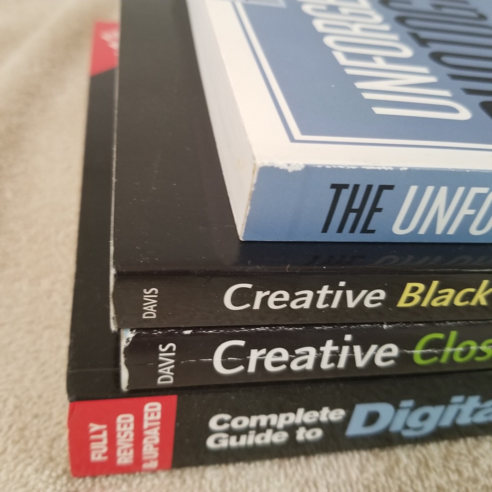 Lot of 4 Digital Photography Guide Books Black & White Creative Close Ups