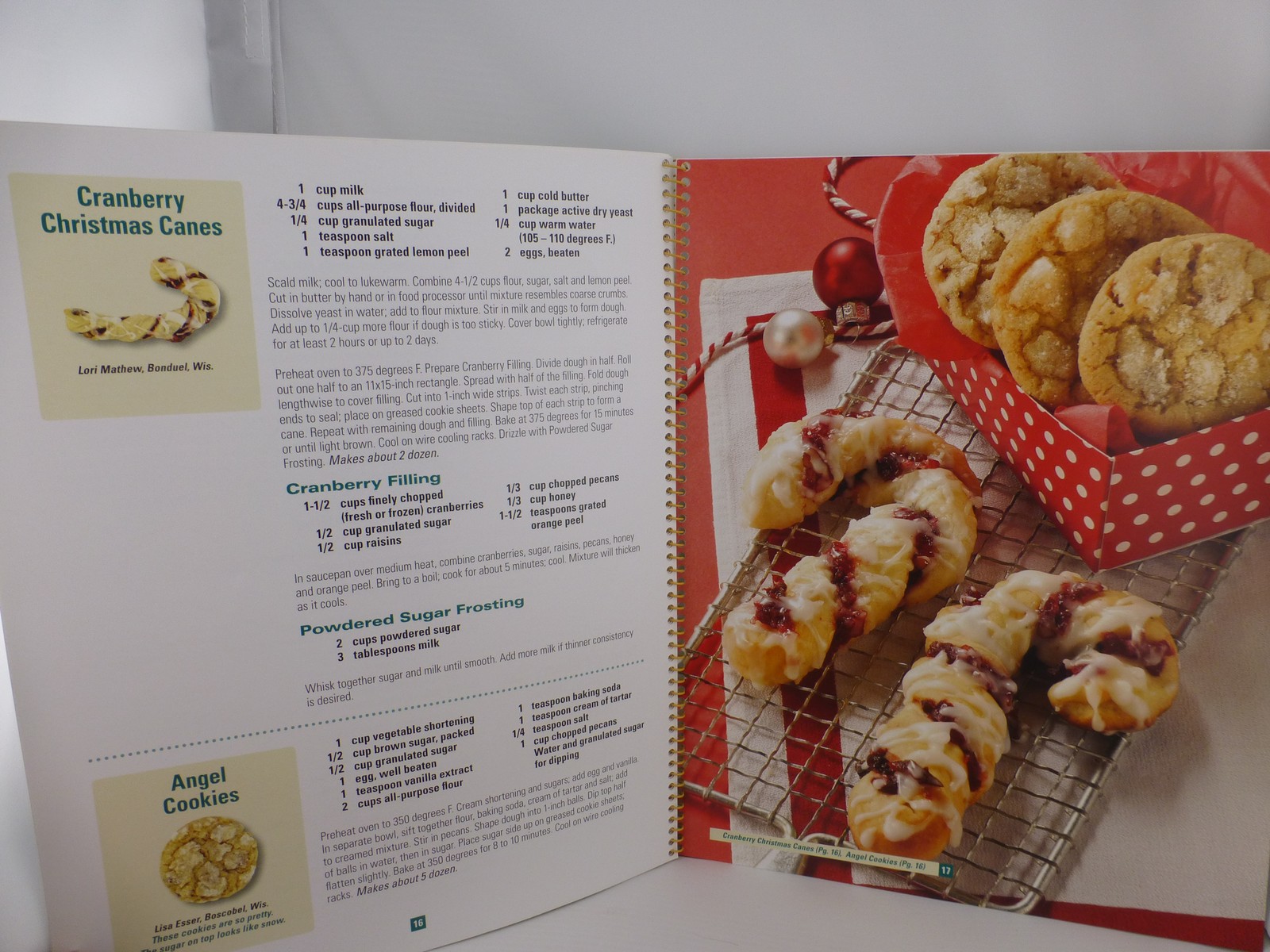 We Energies Cookie Book Collection Lot 2013-2017, 2019 Spiral Bound Cookbook MA2