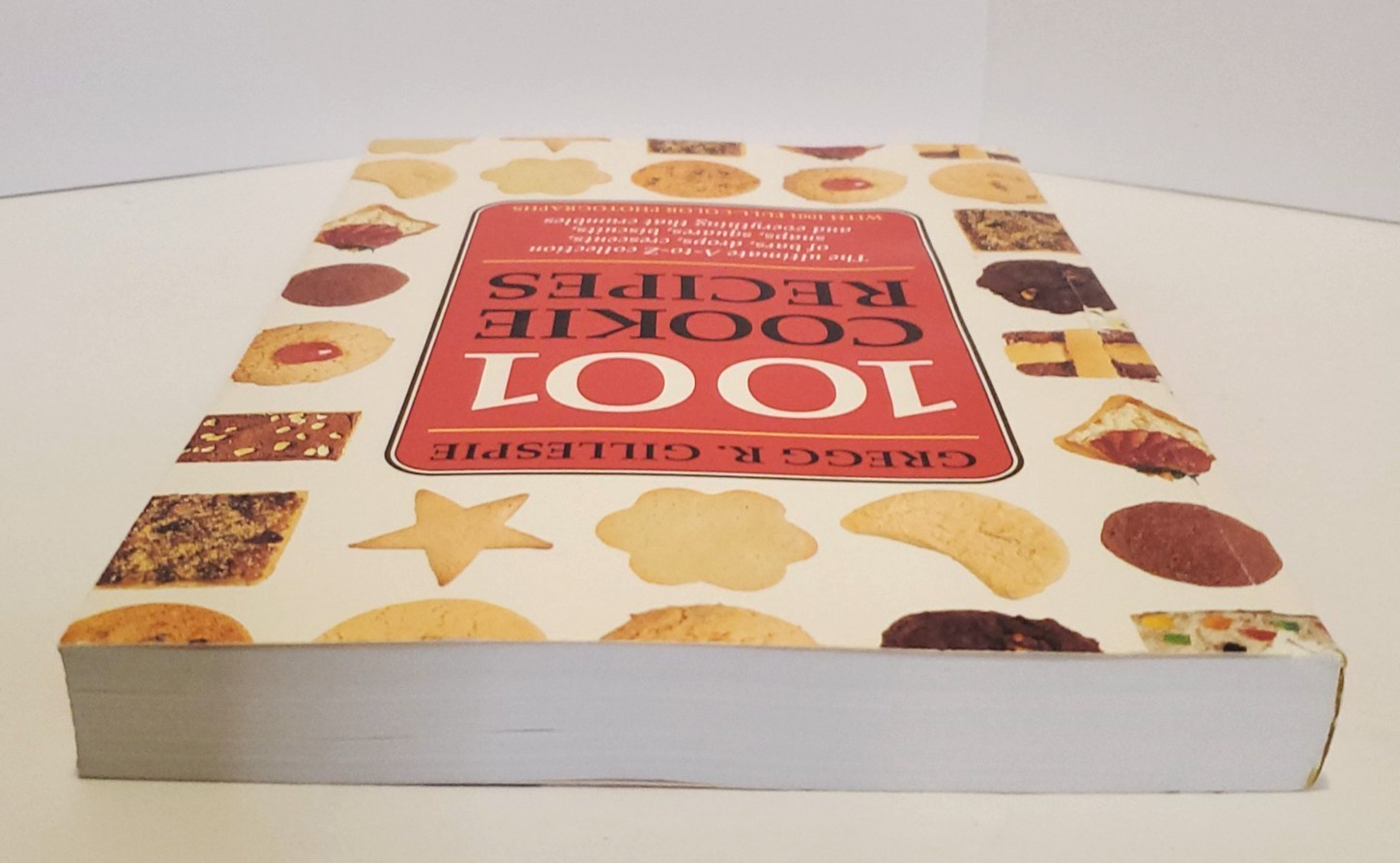 Vtg 1001 Cookie Recipes by Gregg R Gillespie and Food Writer’s Favorites Cookies