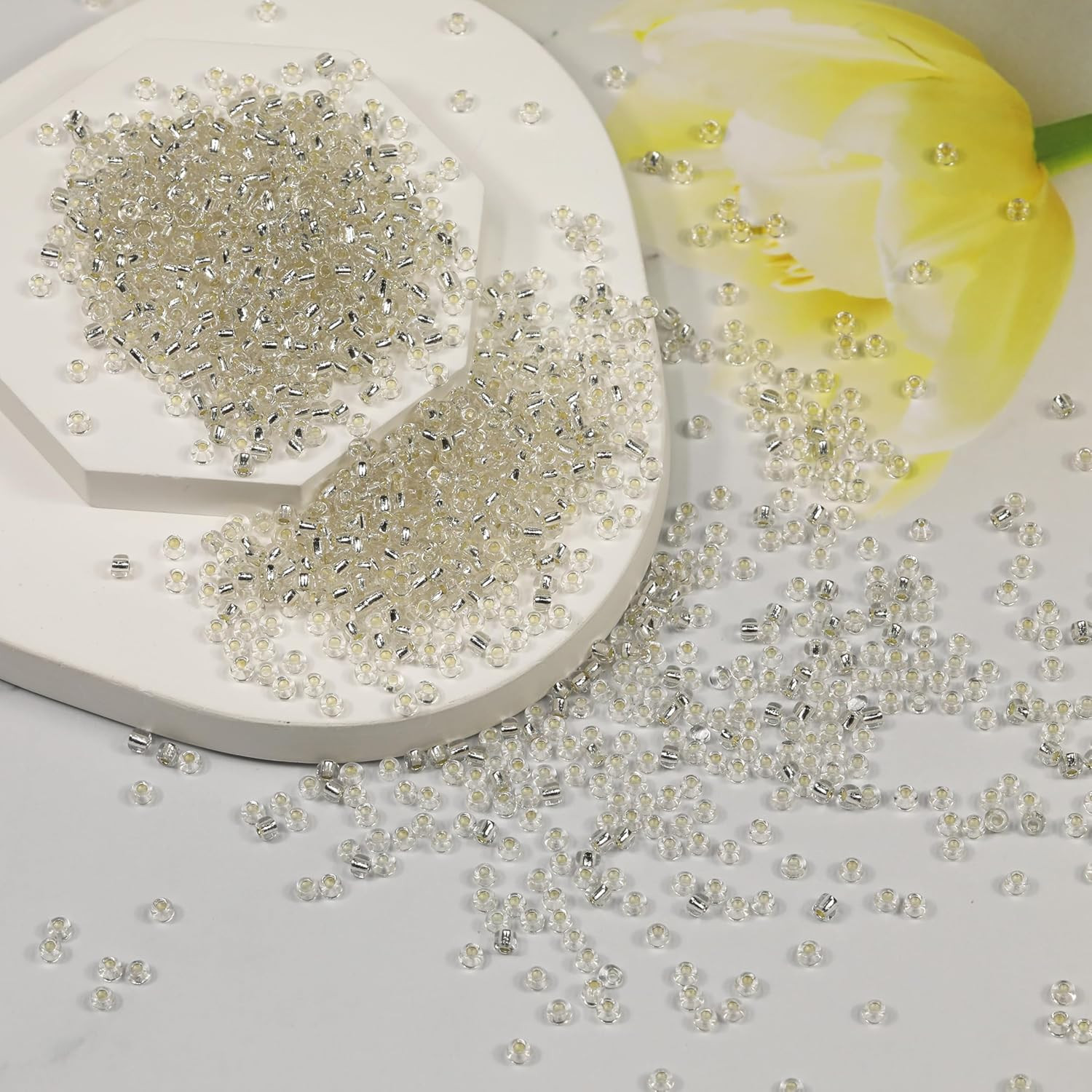 Clear Sliver Lined Color Size 3mm Seed Beads About 3600pcs/100Grams in Bag, 8/0