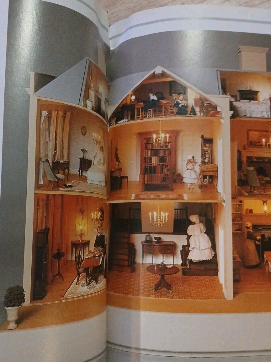 Making Character Dolls’ Houses in 1/12 Scale By Brian Nickolls.
