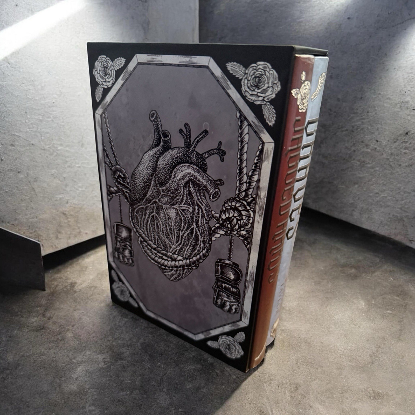 Fae Crate Exclusive Katelyn Taylor Graves + Jagged Hearts Special Edition Set