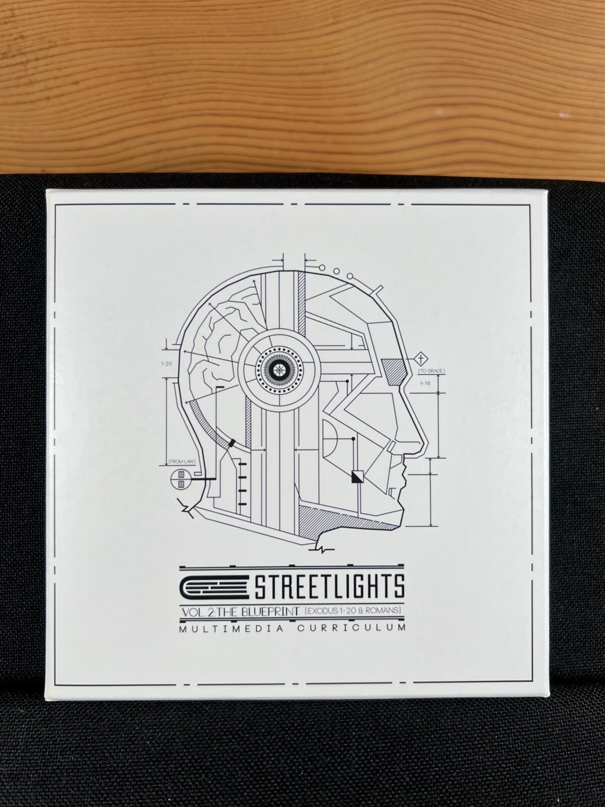 Streetlights Multimedia Bible, Vol. 2, The Blueprint – Exodus 1-20 & Romans Set