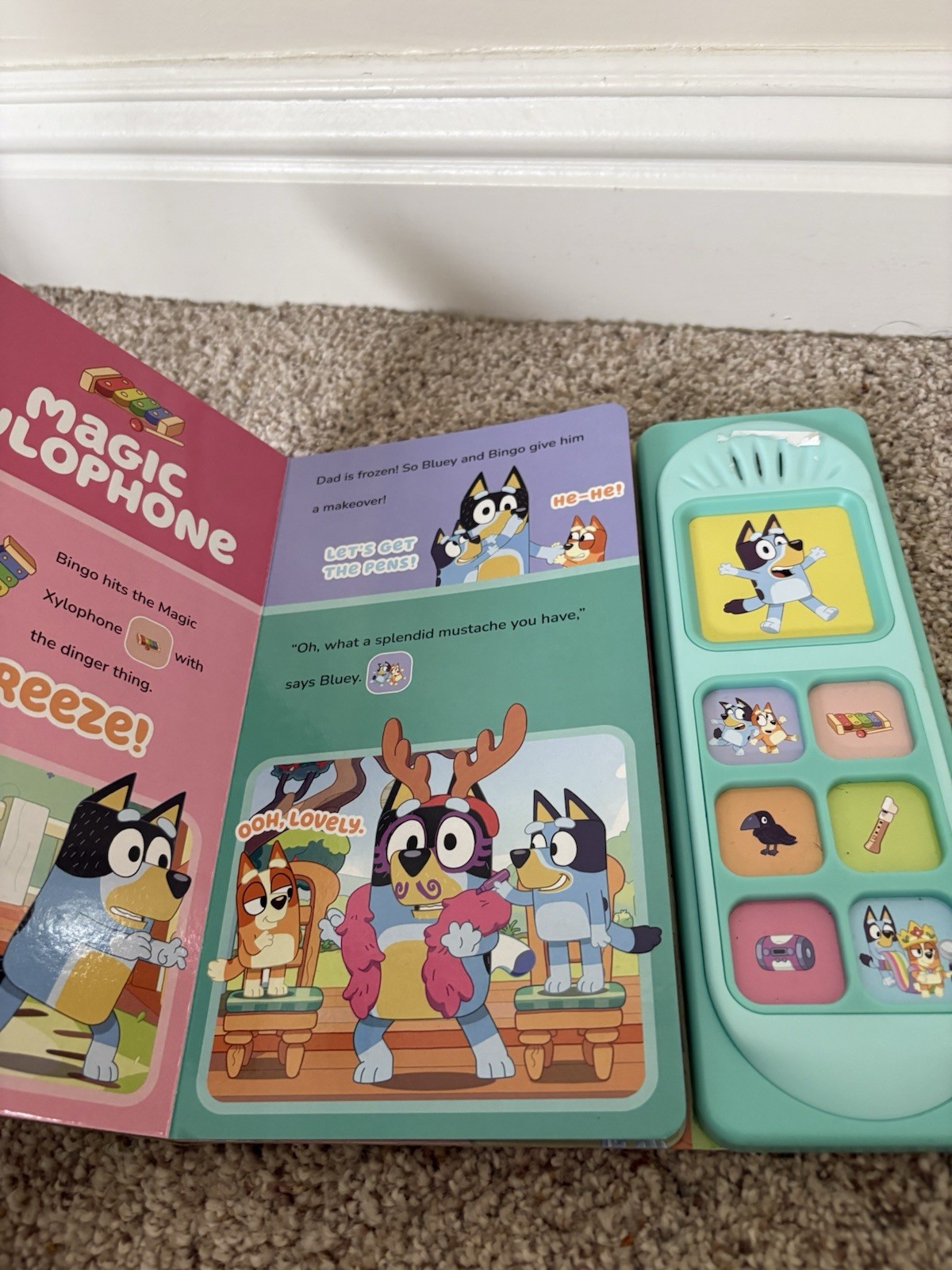 Bluey: Let’s Play Games! Sound Book by Pi Kids (2025, Children’s Board Books)