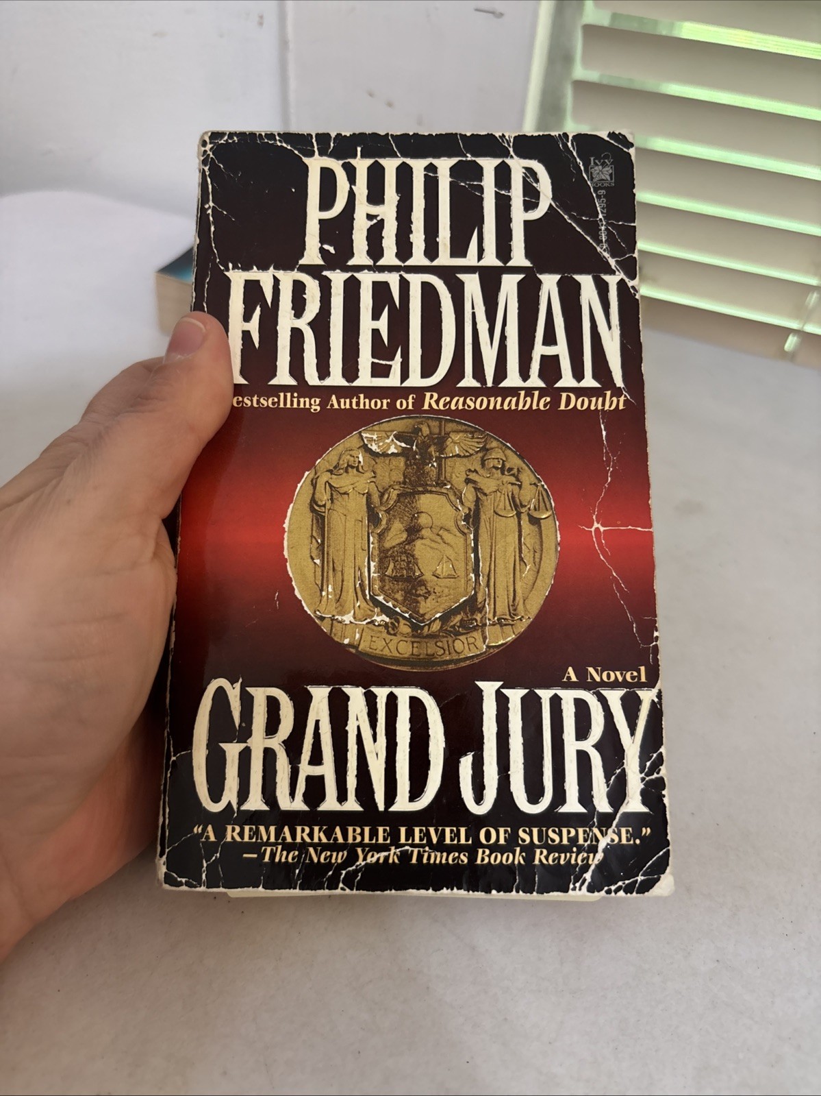 Lot of 10 – Legal Thriller – Mixed authors – Paperback – Free Shipping
