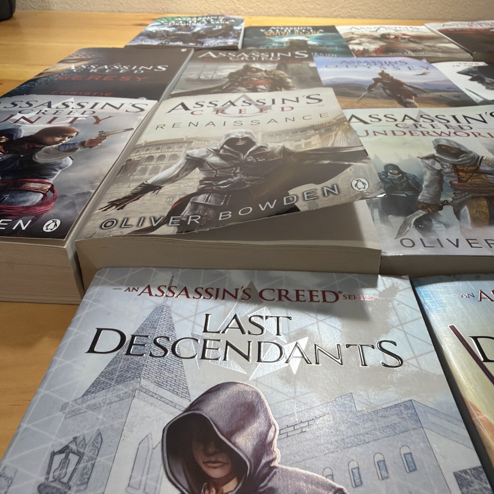 Assassin’s Creed 17 Novel Lot PB Books – Oliver Bowden Kirby Leisheng Preowned